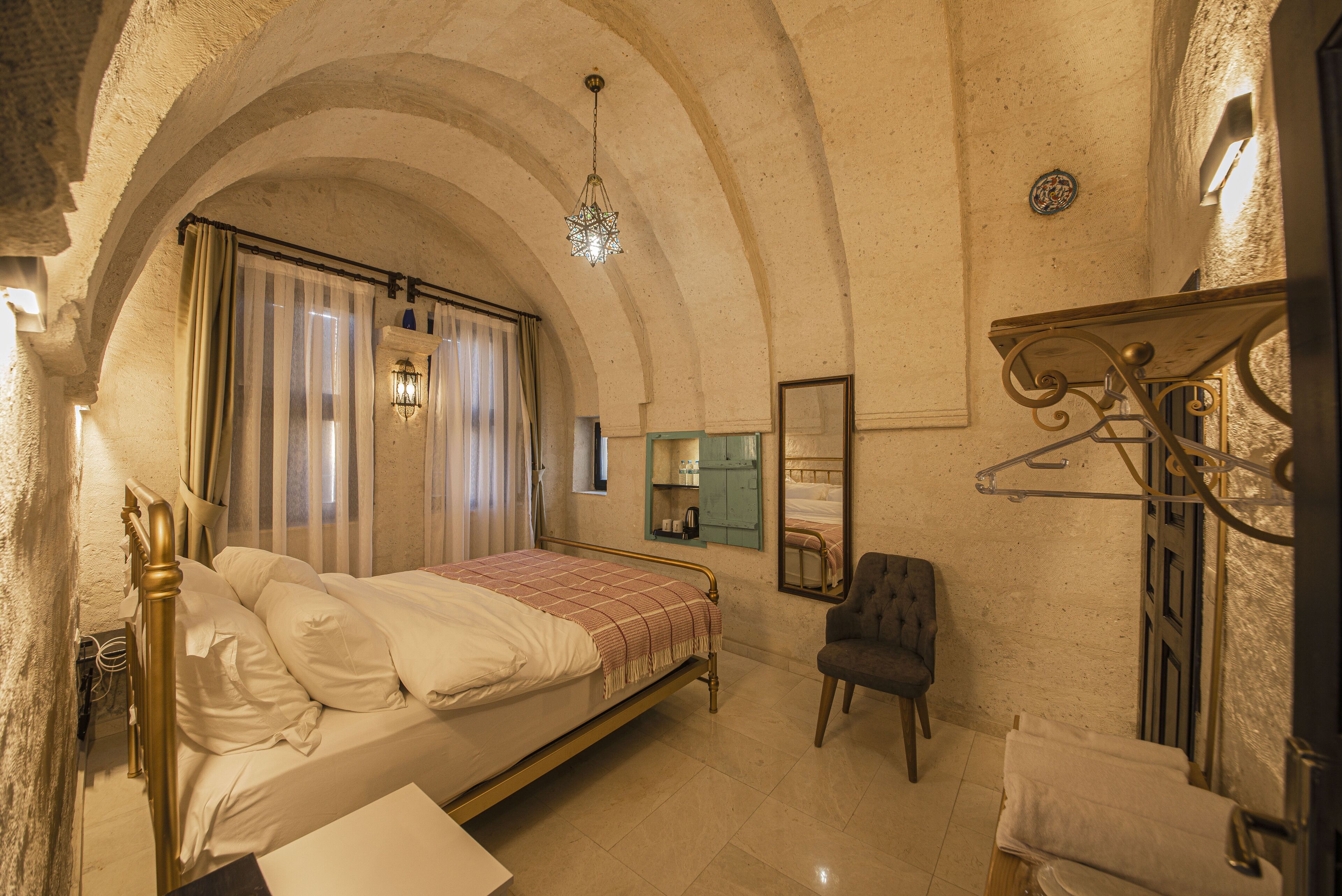 Limon Cave Hotel