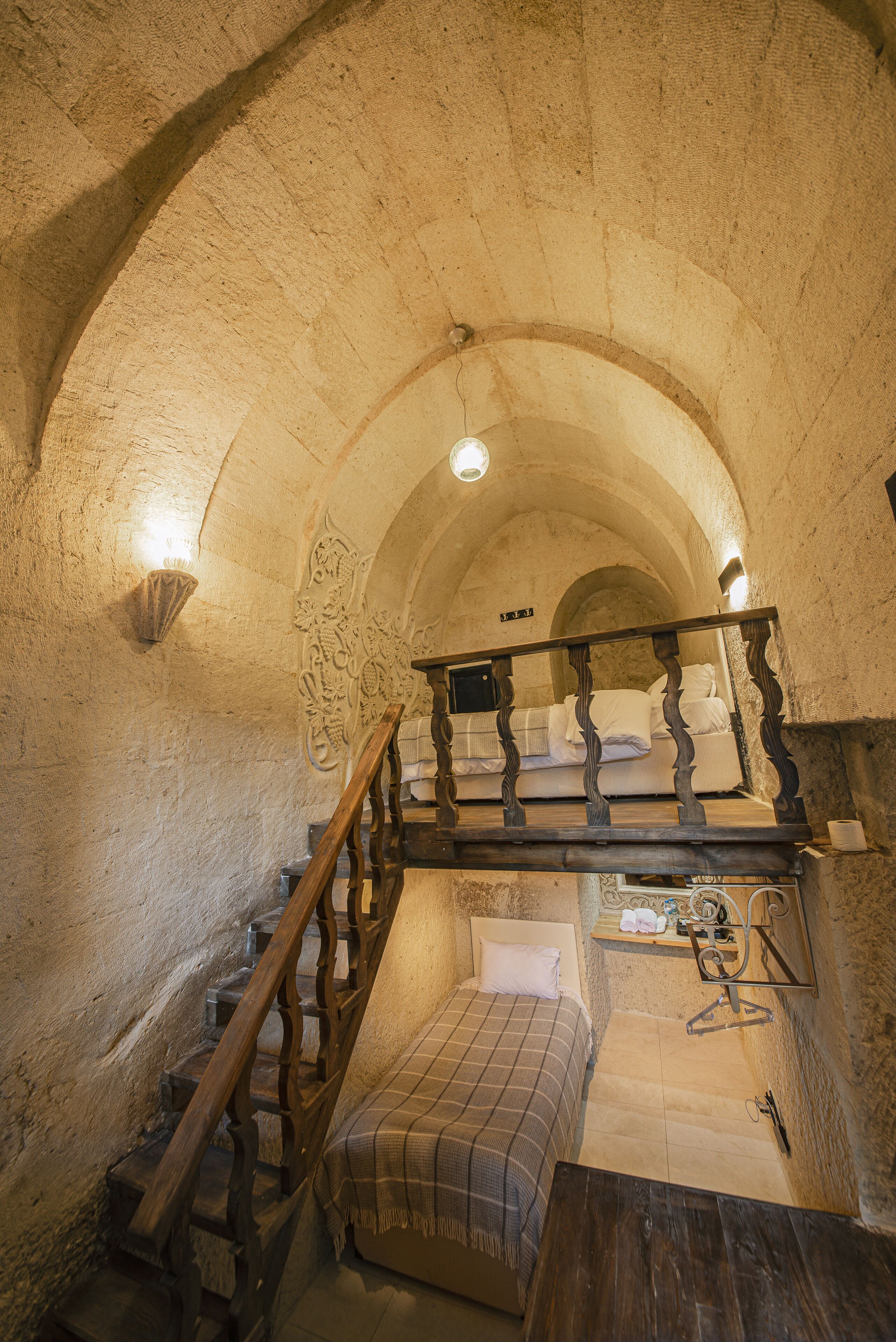 Limon Cave Hotel