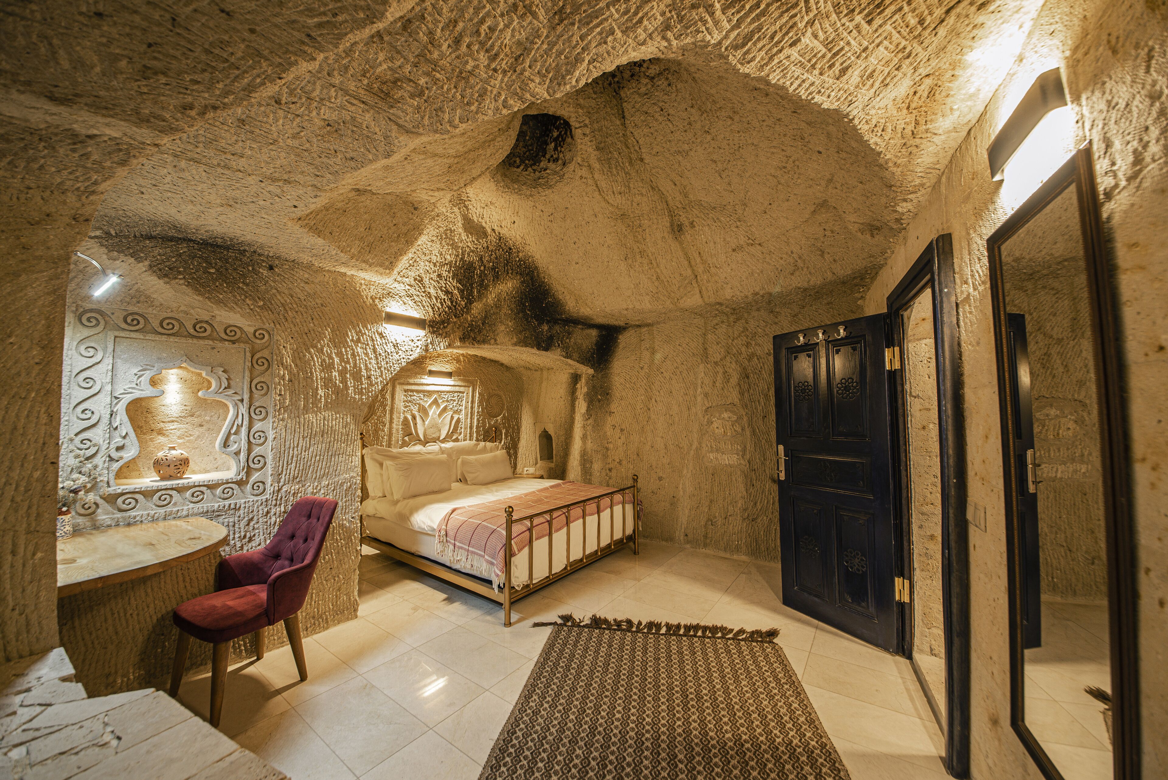 Limon Cave Hotel