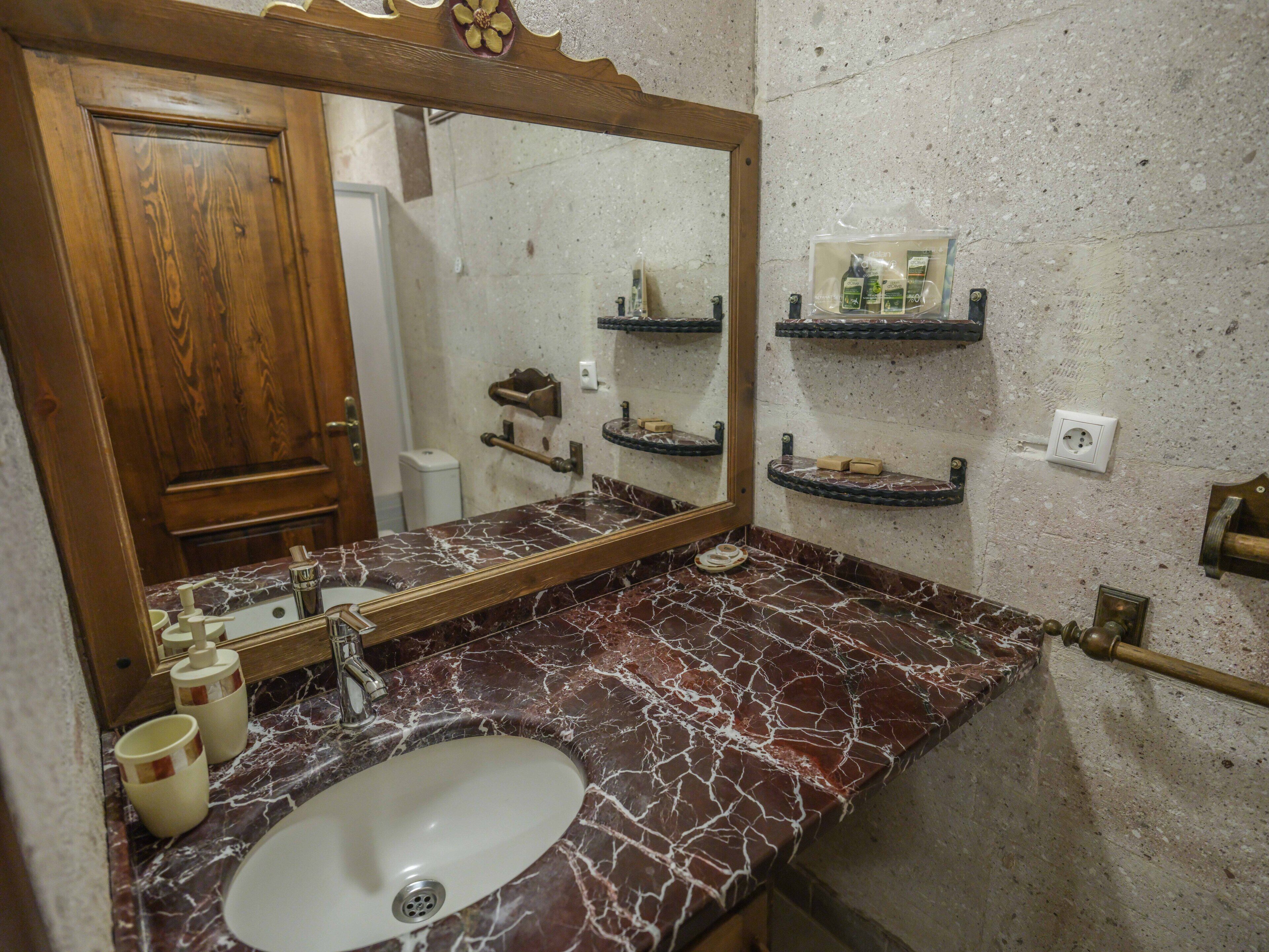 Minia Cave Hotel