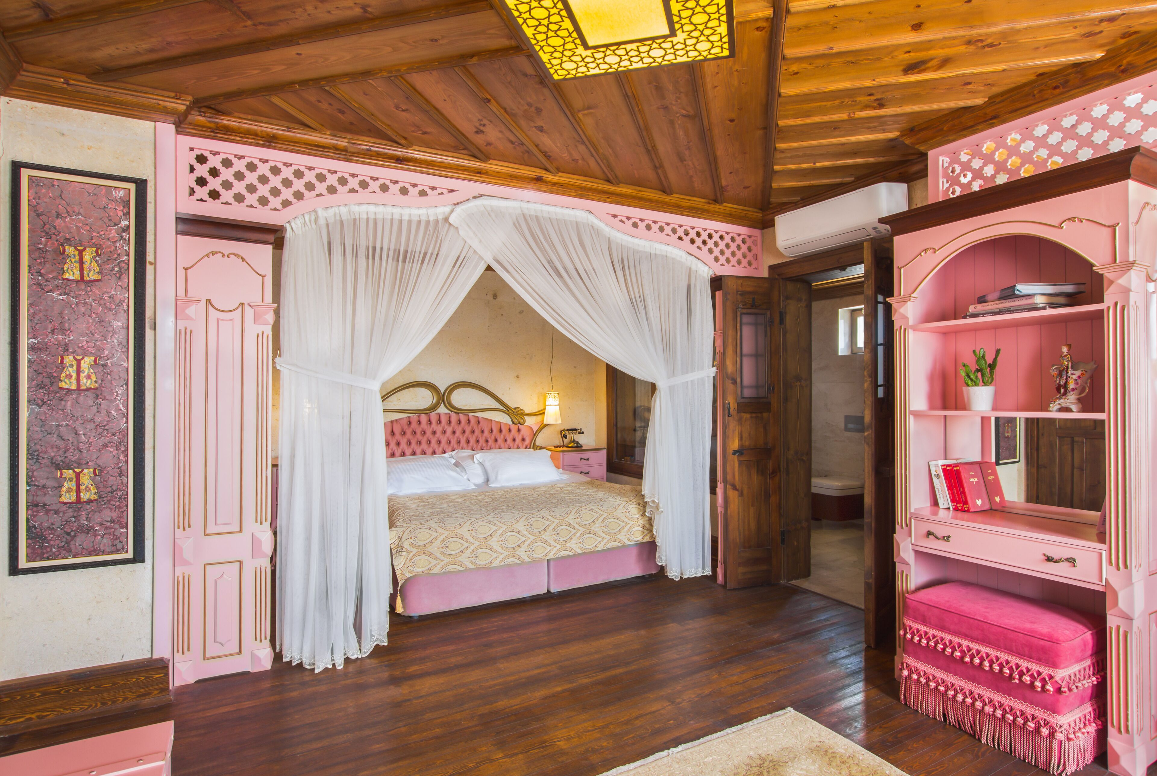 Minia Cave Hotel