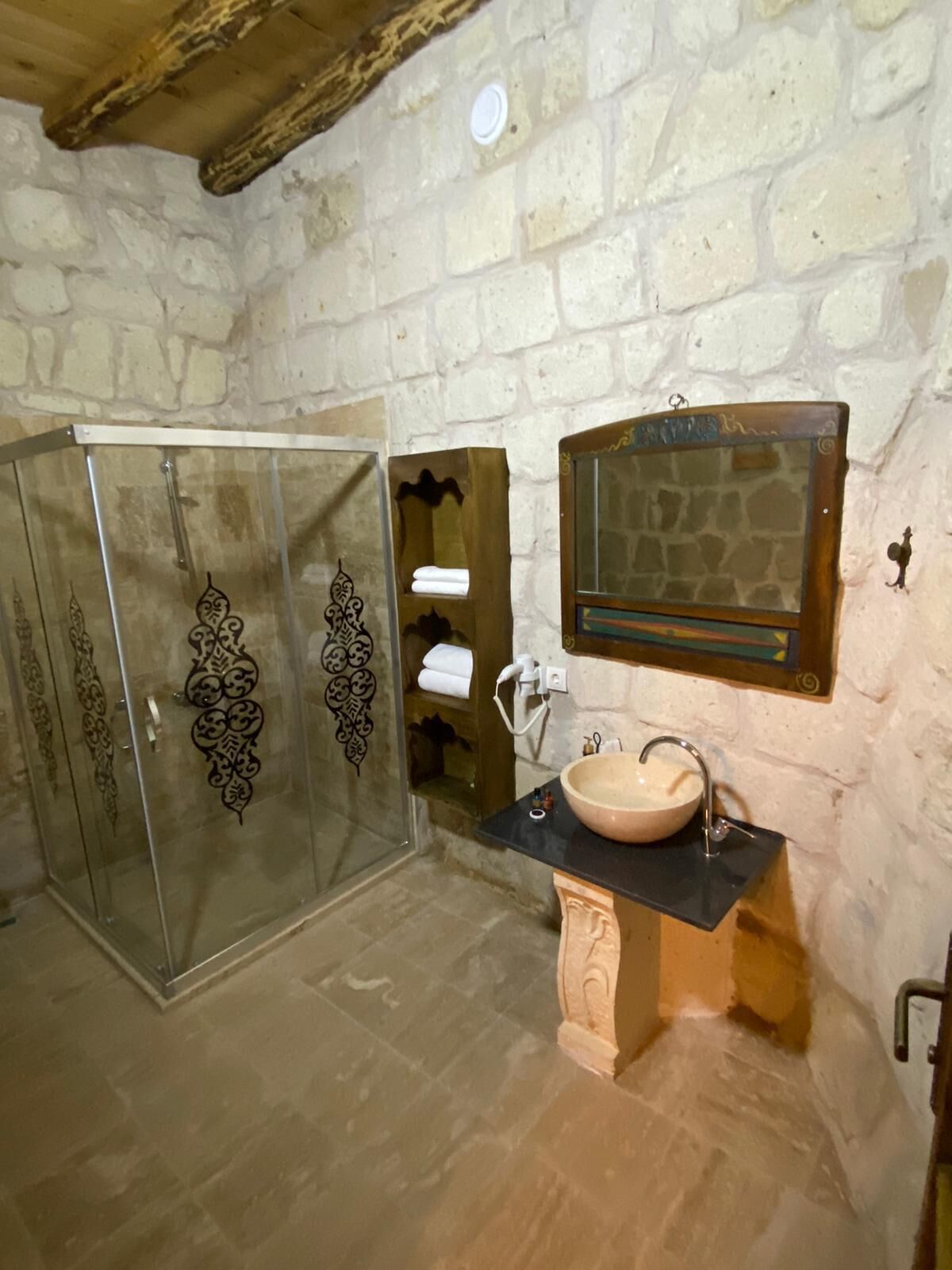 Nova Cave Hotel