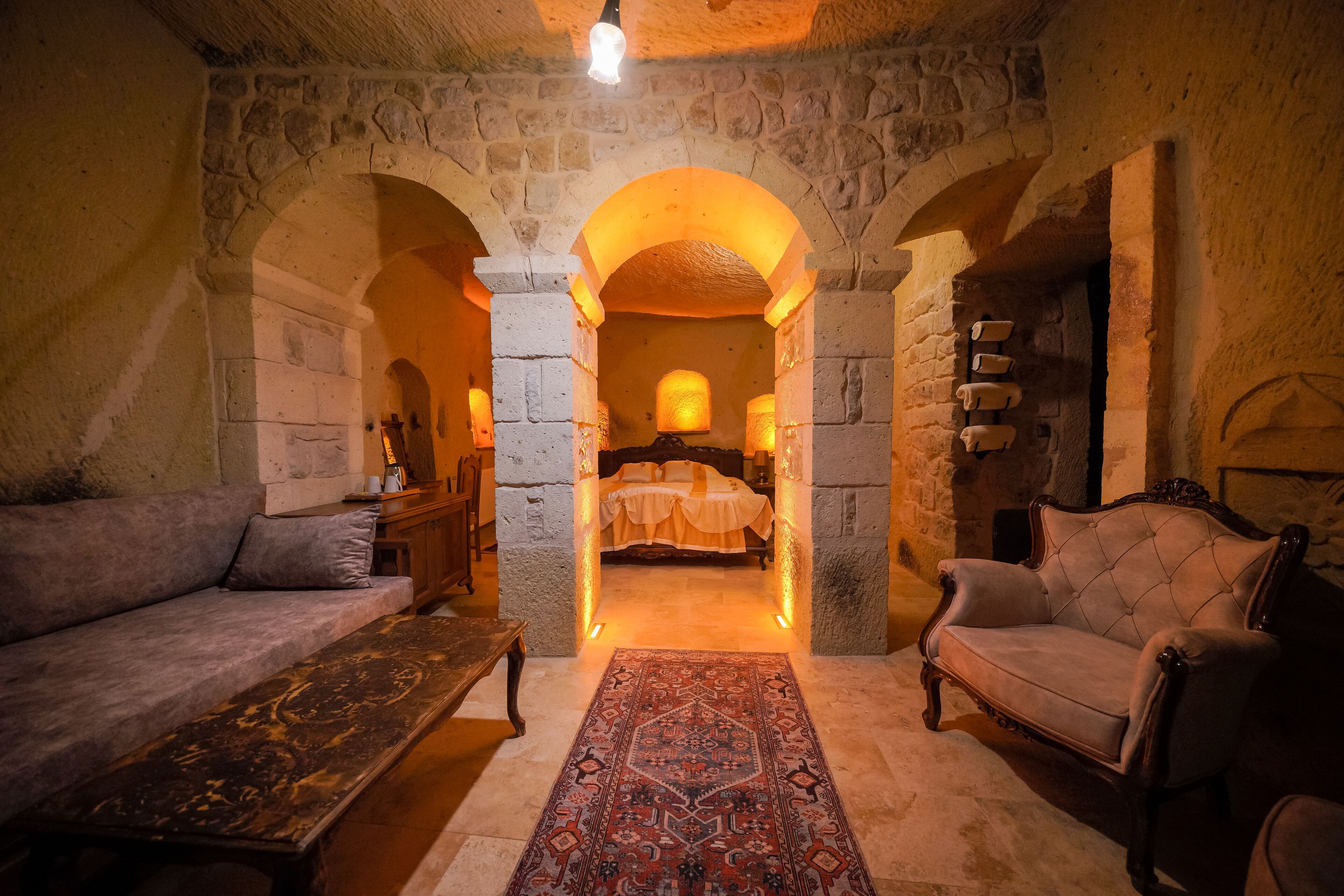 Serenus Cave Suites