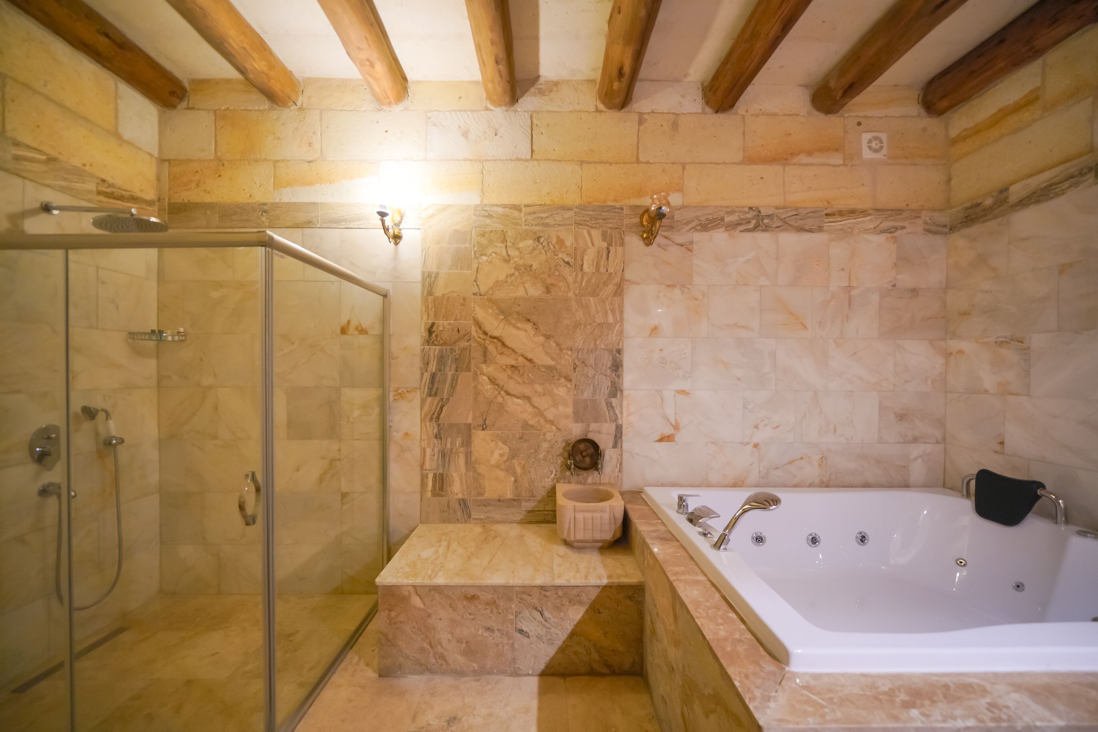 Serenus Cave Suites