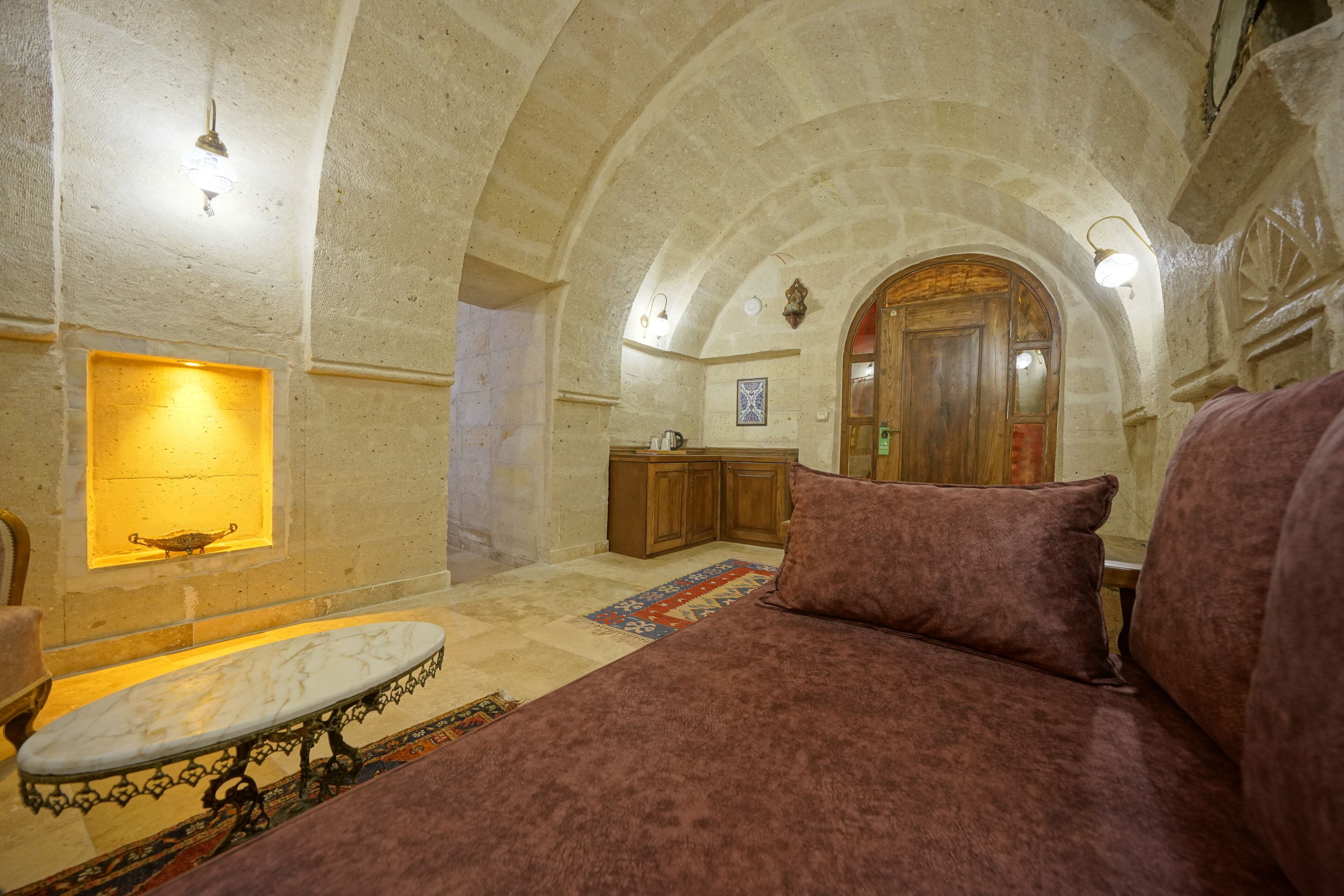Serenus Cave Suites