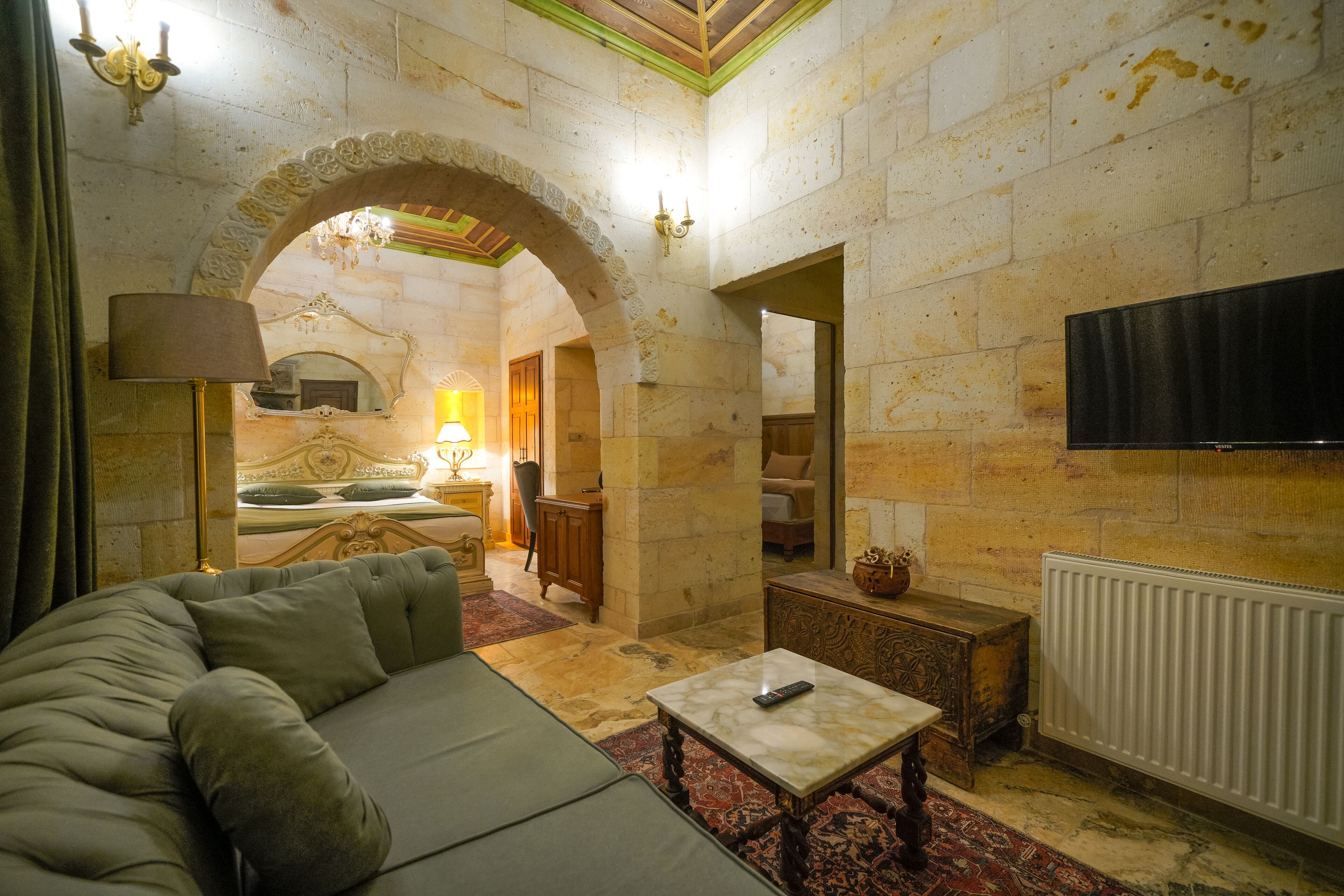Serenus Cave Suites