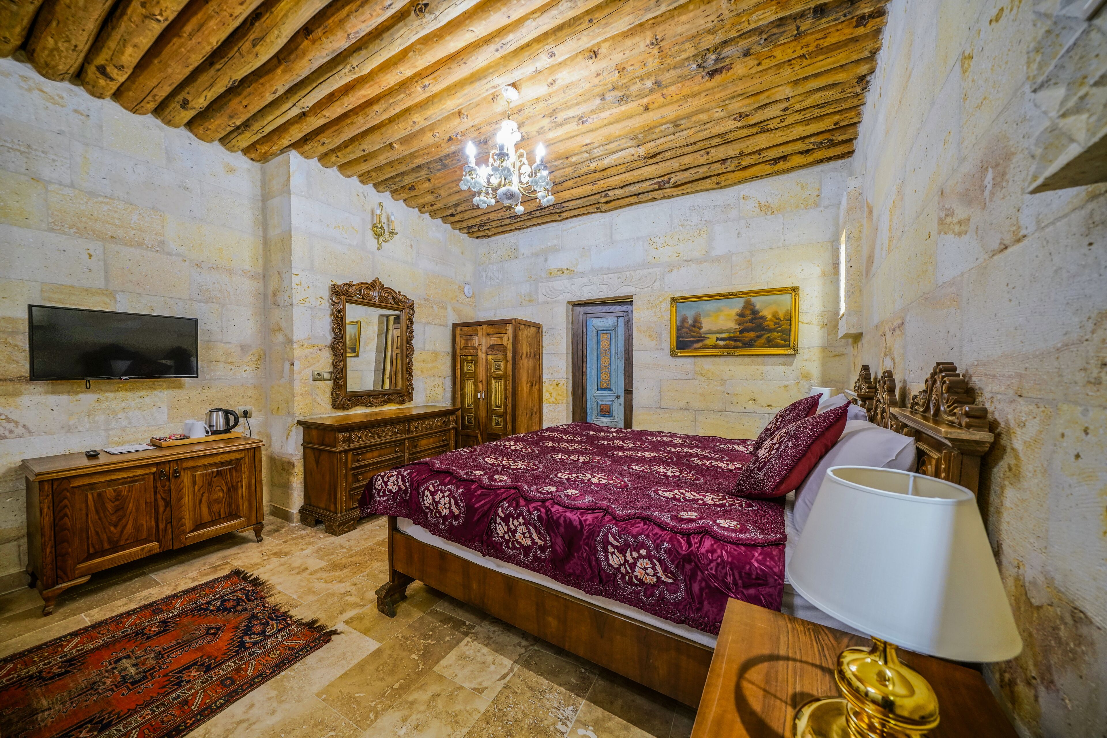 Serenus Cave Suites