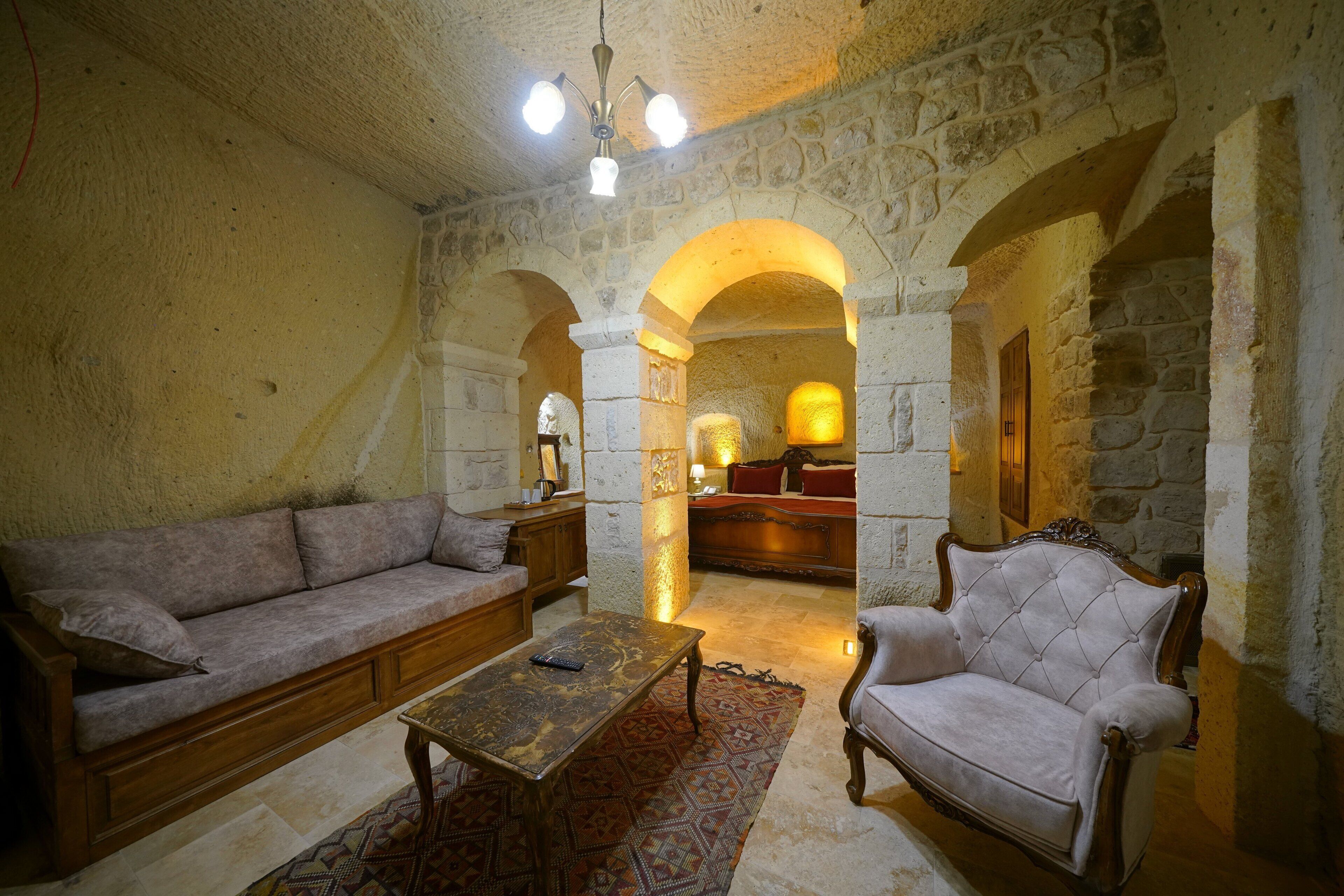 Serenus Cave Suites