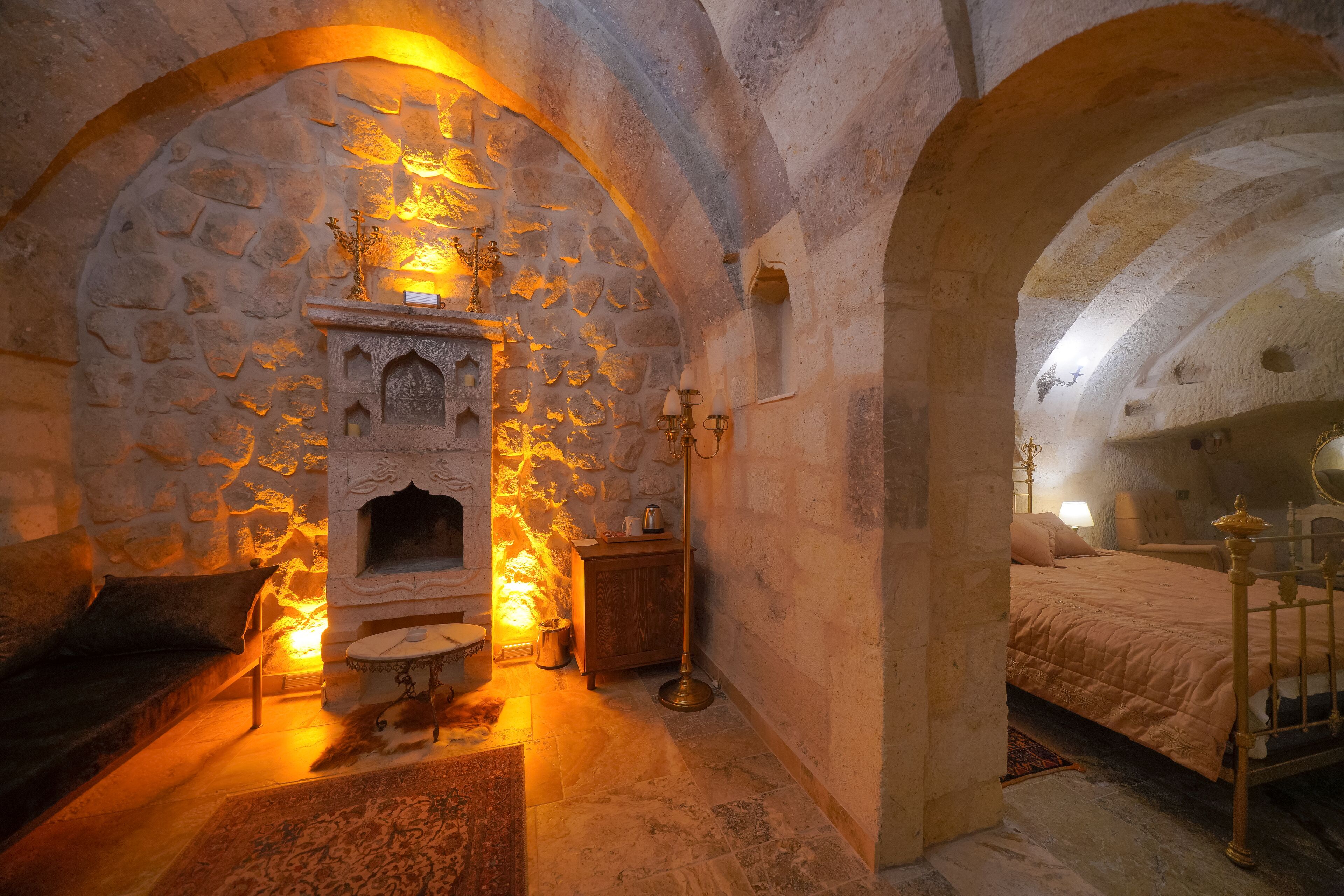 Serenus Cave Suites