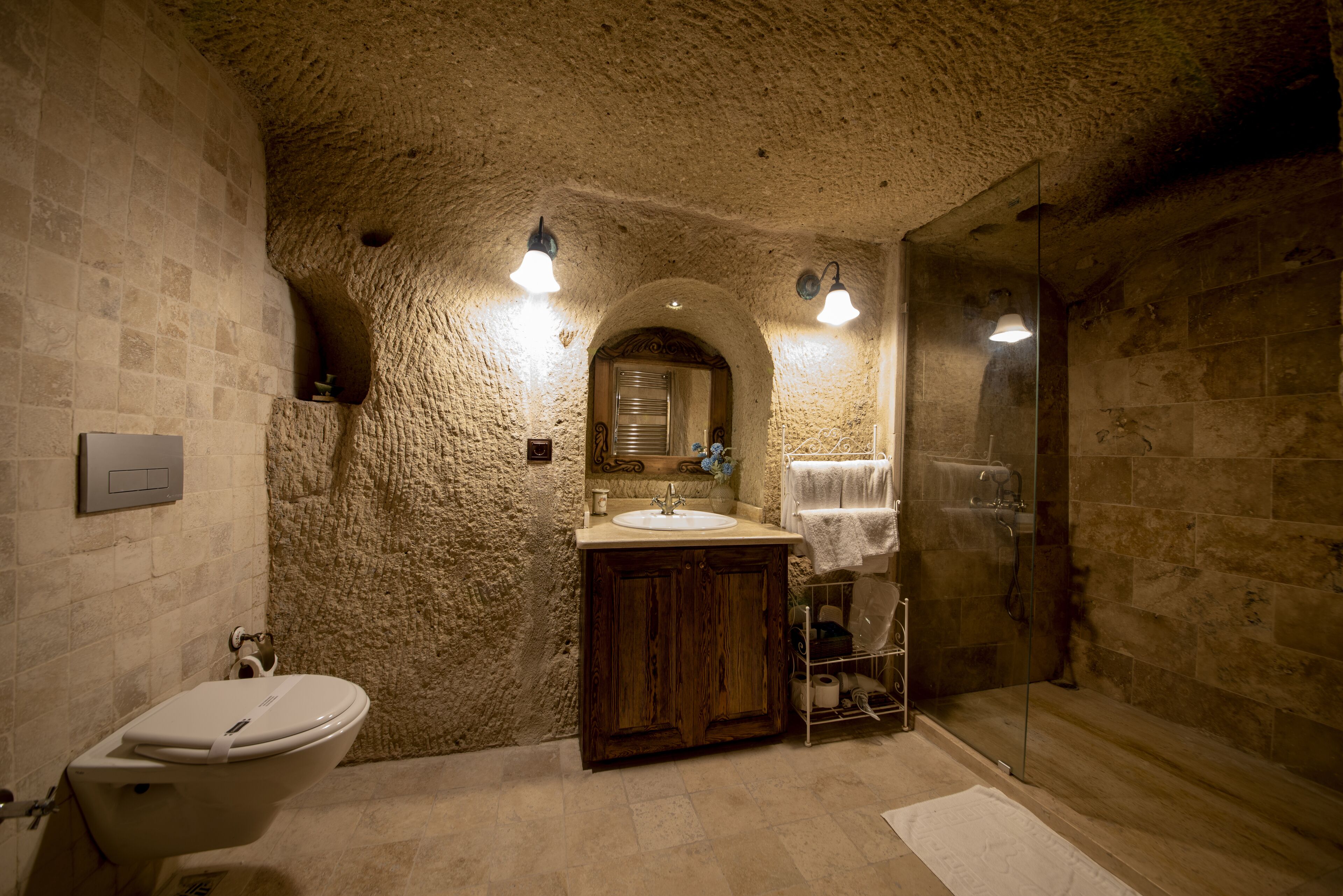 Shiraz Cave Cappadocia