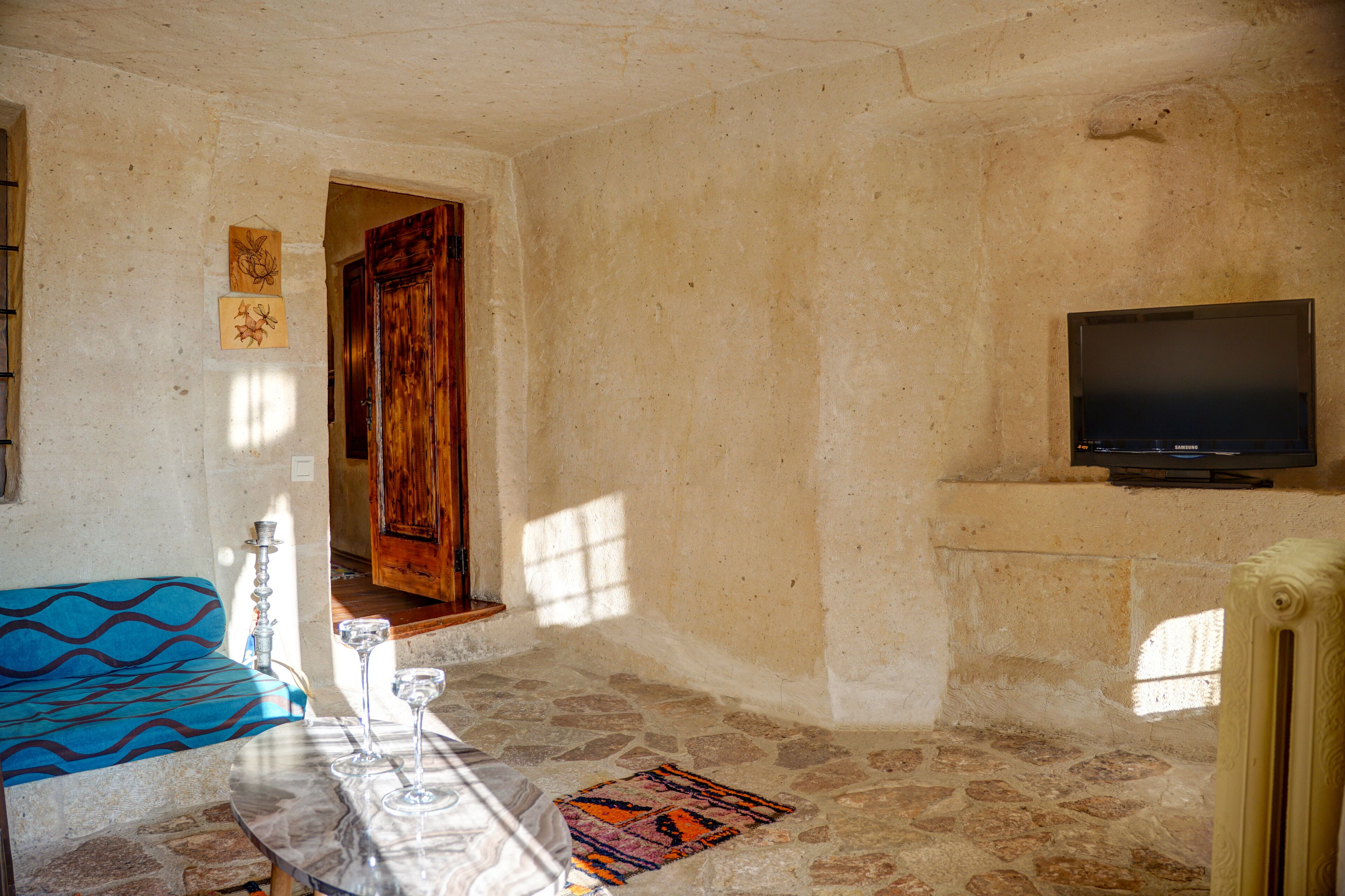 4ODA Cave House Boutique