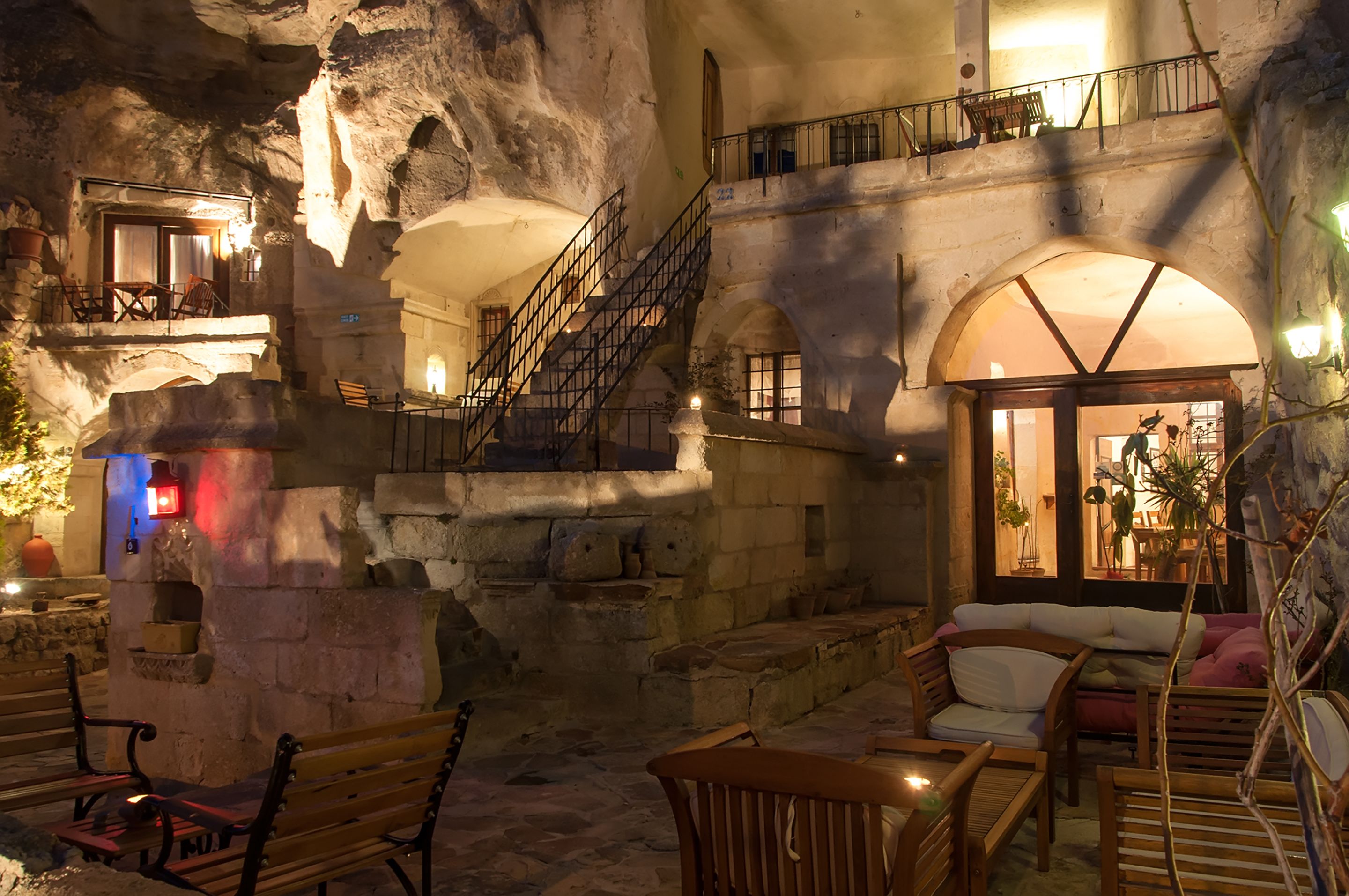 4ODA Cave House Boutique