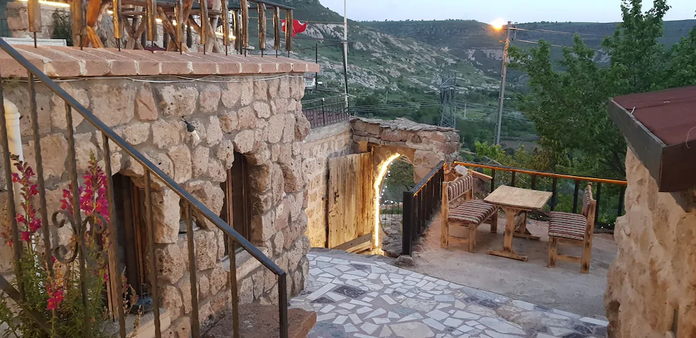 Akkoy Evleri Cave Hotel