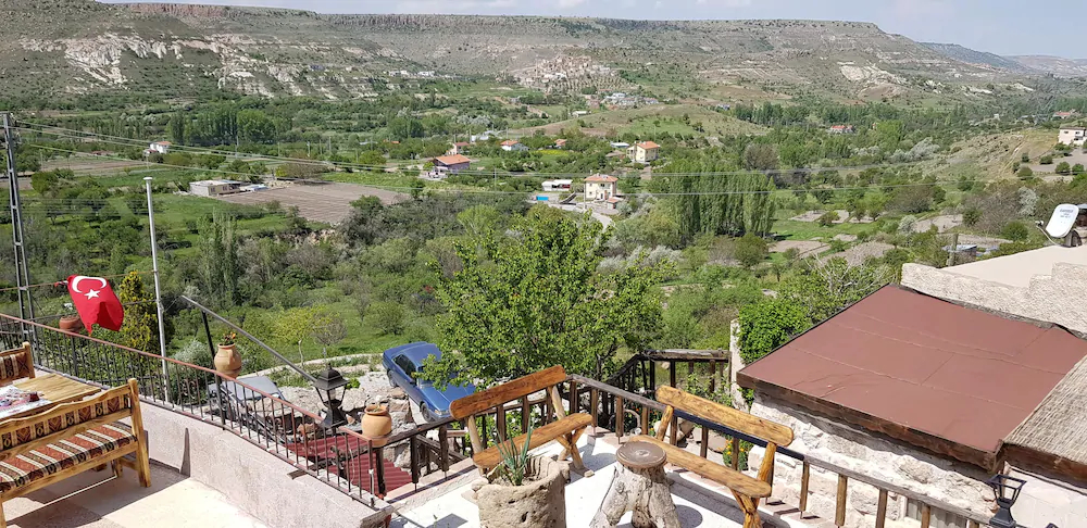 Akkoy Evleri Cave Hotel