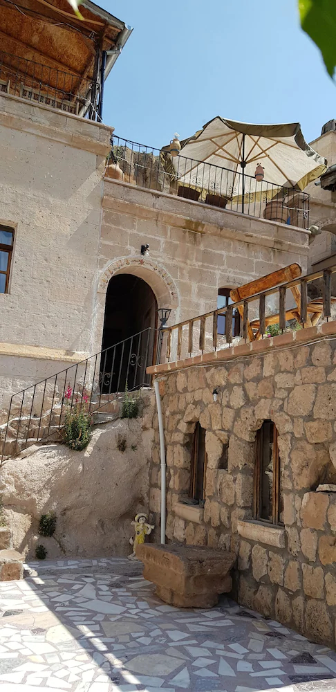 Akkoy Evleri Cave Hotel