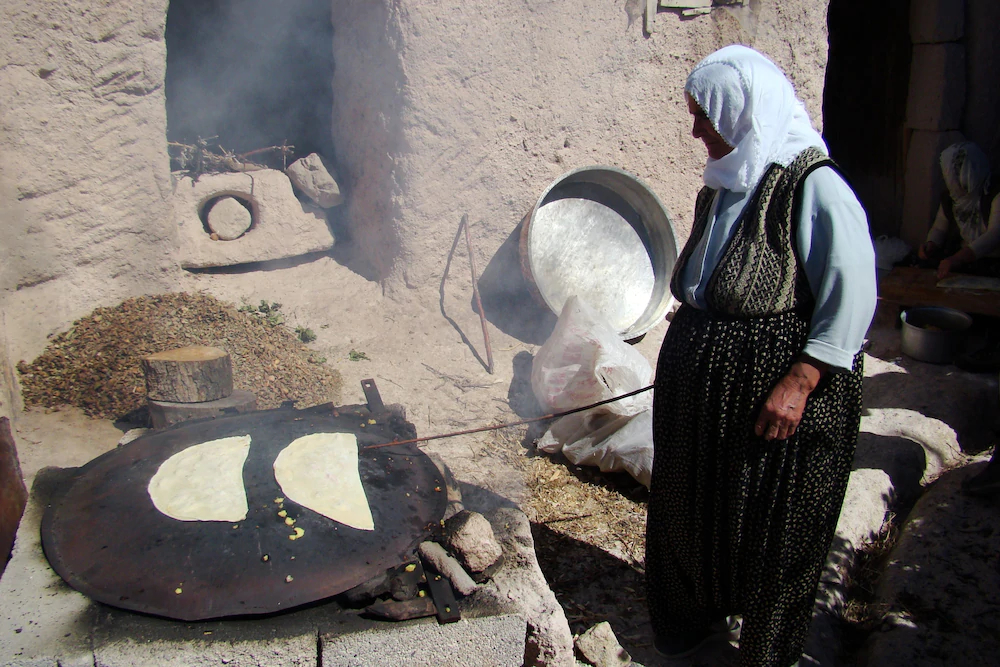 Akkoy Evleri Cave Hotel