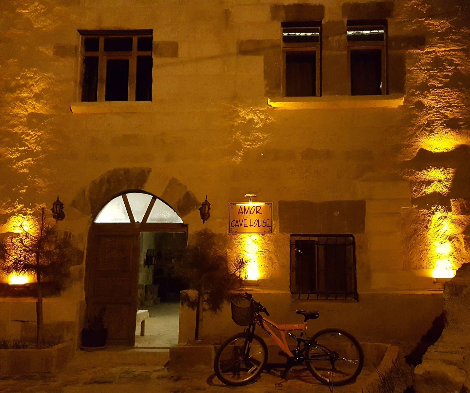 7 Oda Kapadokya Cave House