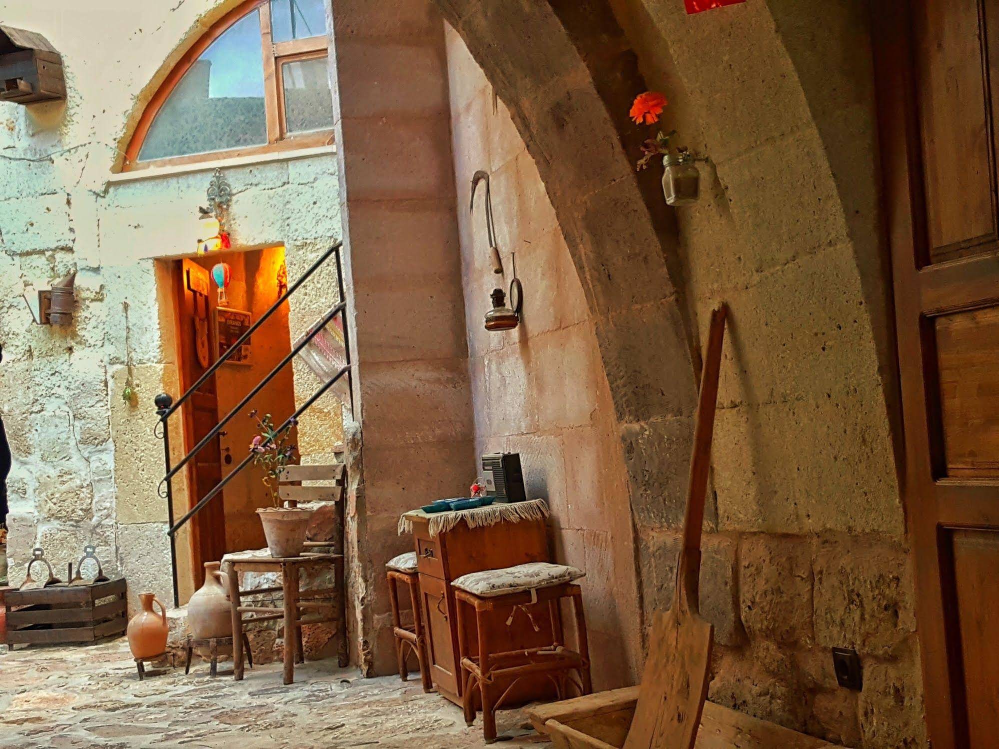 7 Oda Kapadokya Cave House