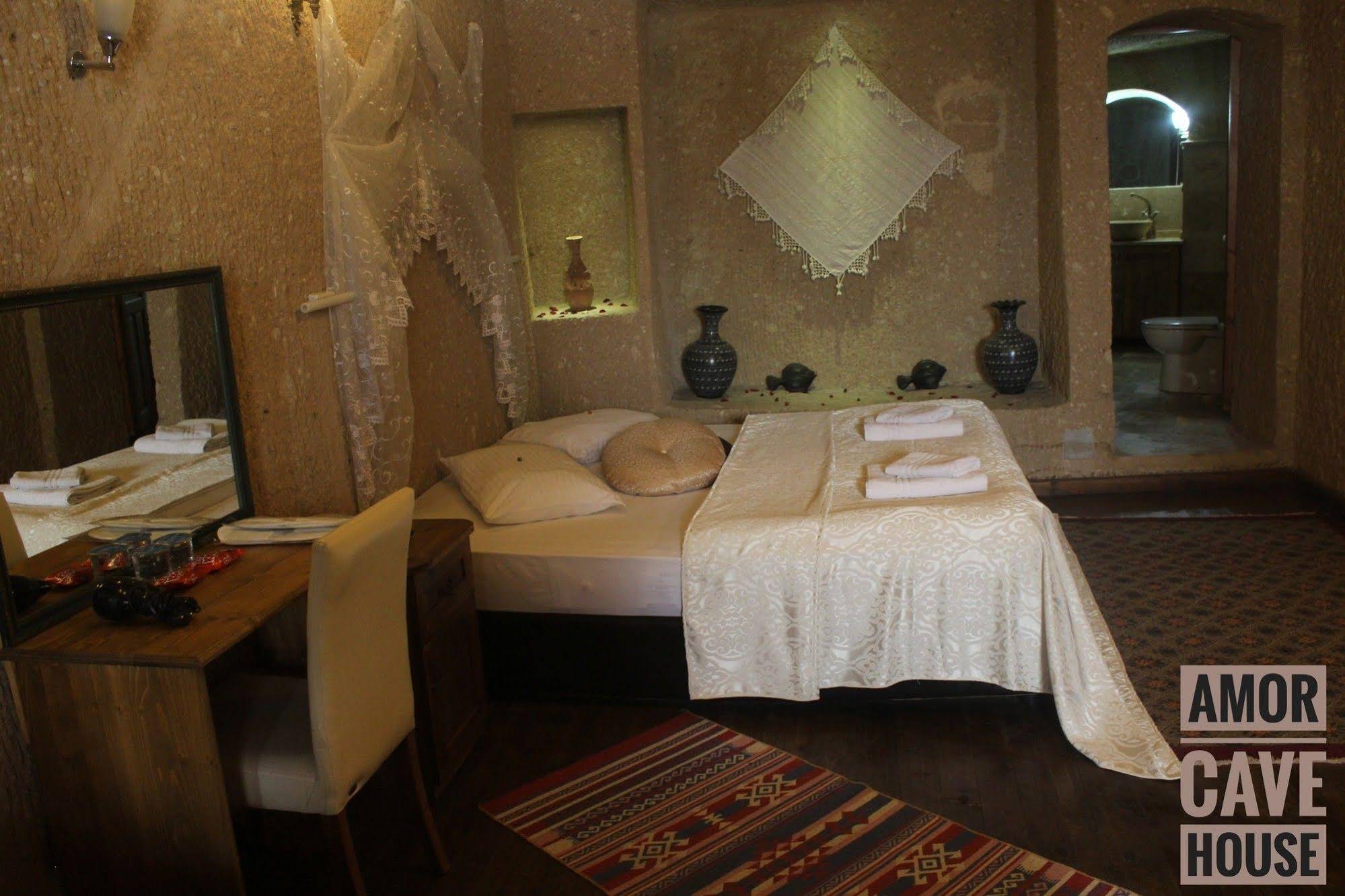 7 Oda Kapadokya Cave House