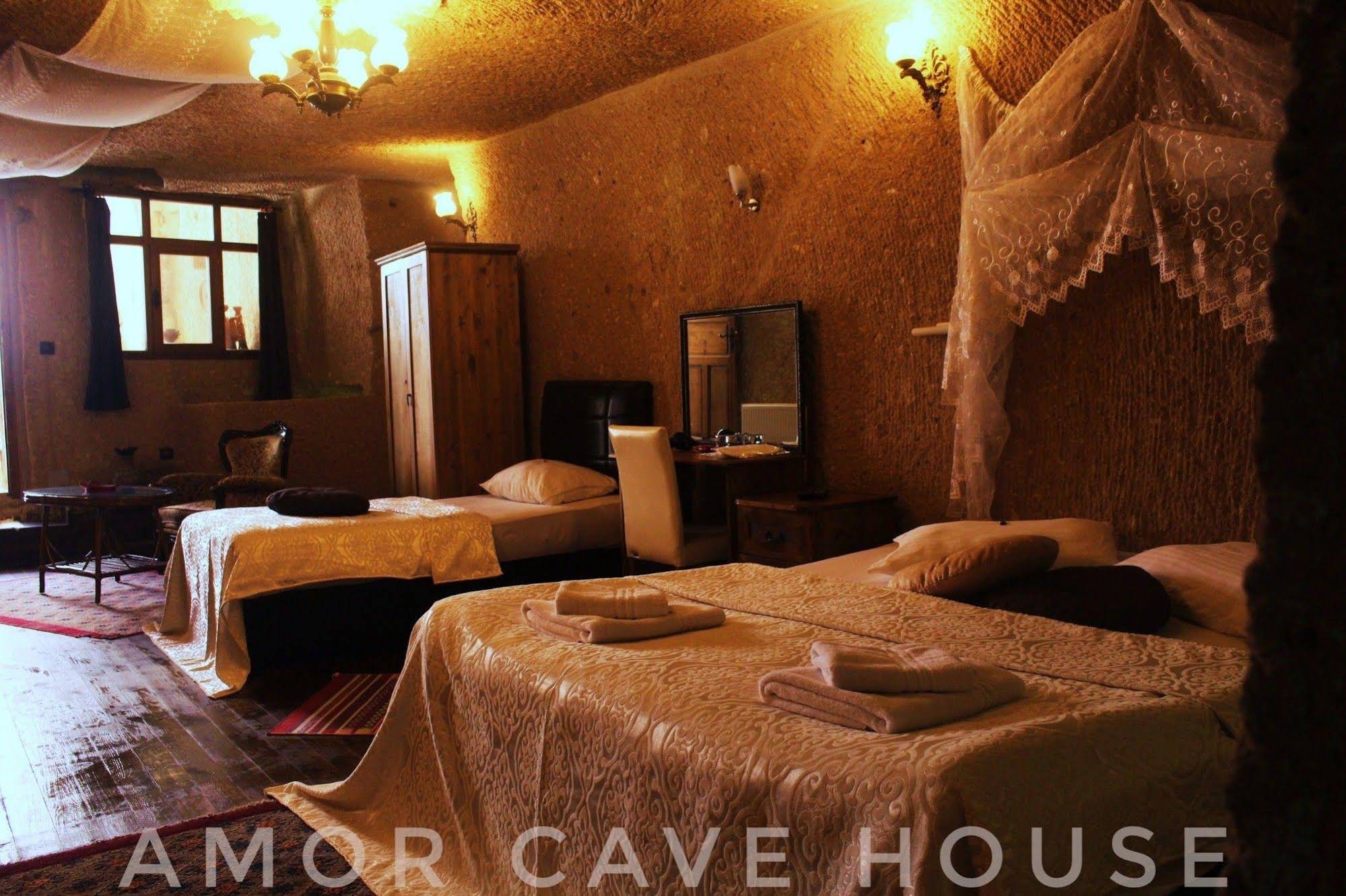 7 Oda Kapadokya Cave House