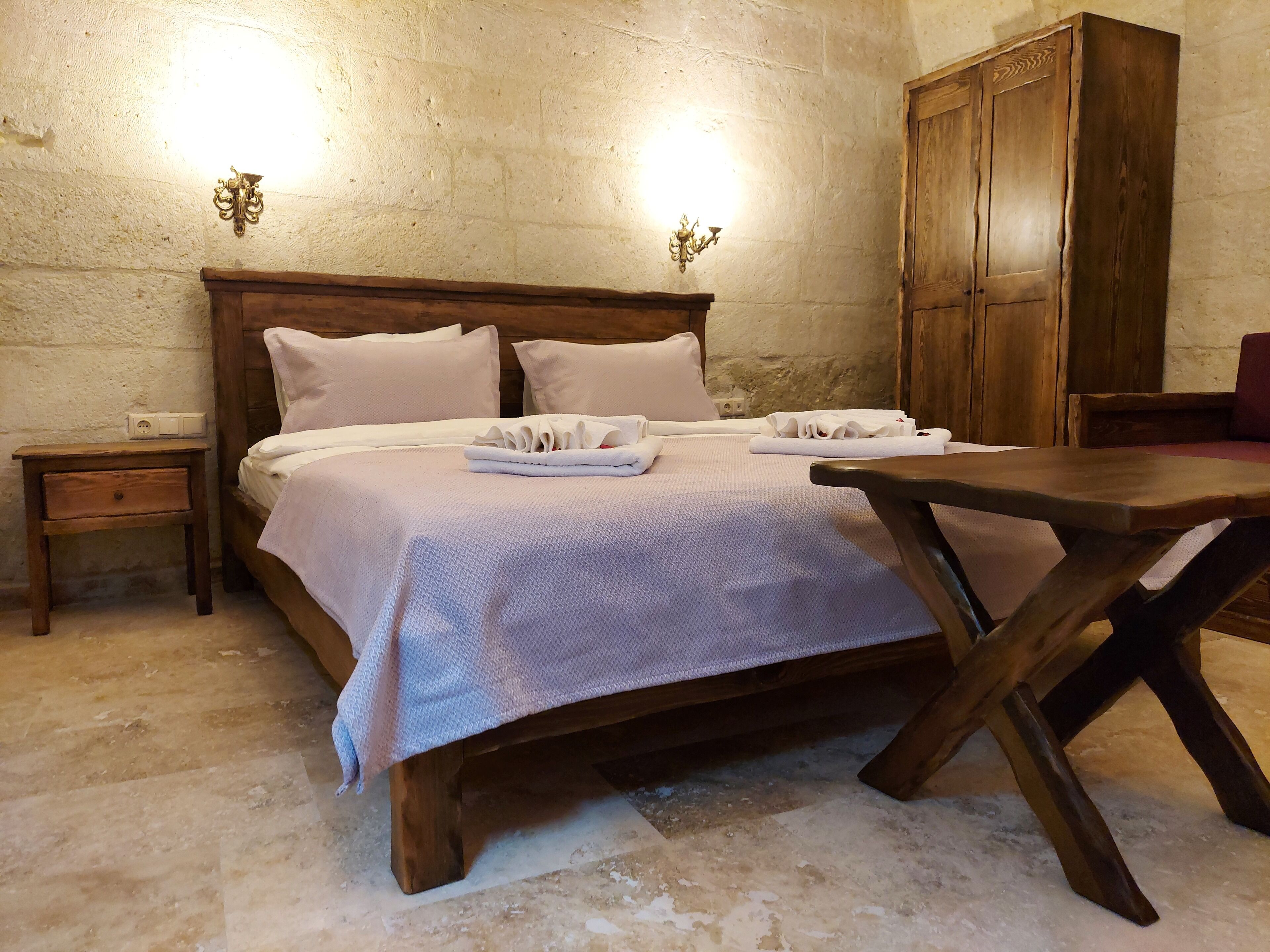 Armesos Cave Hotel