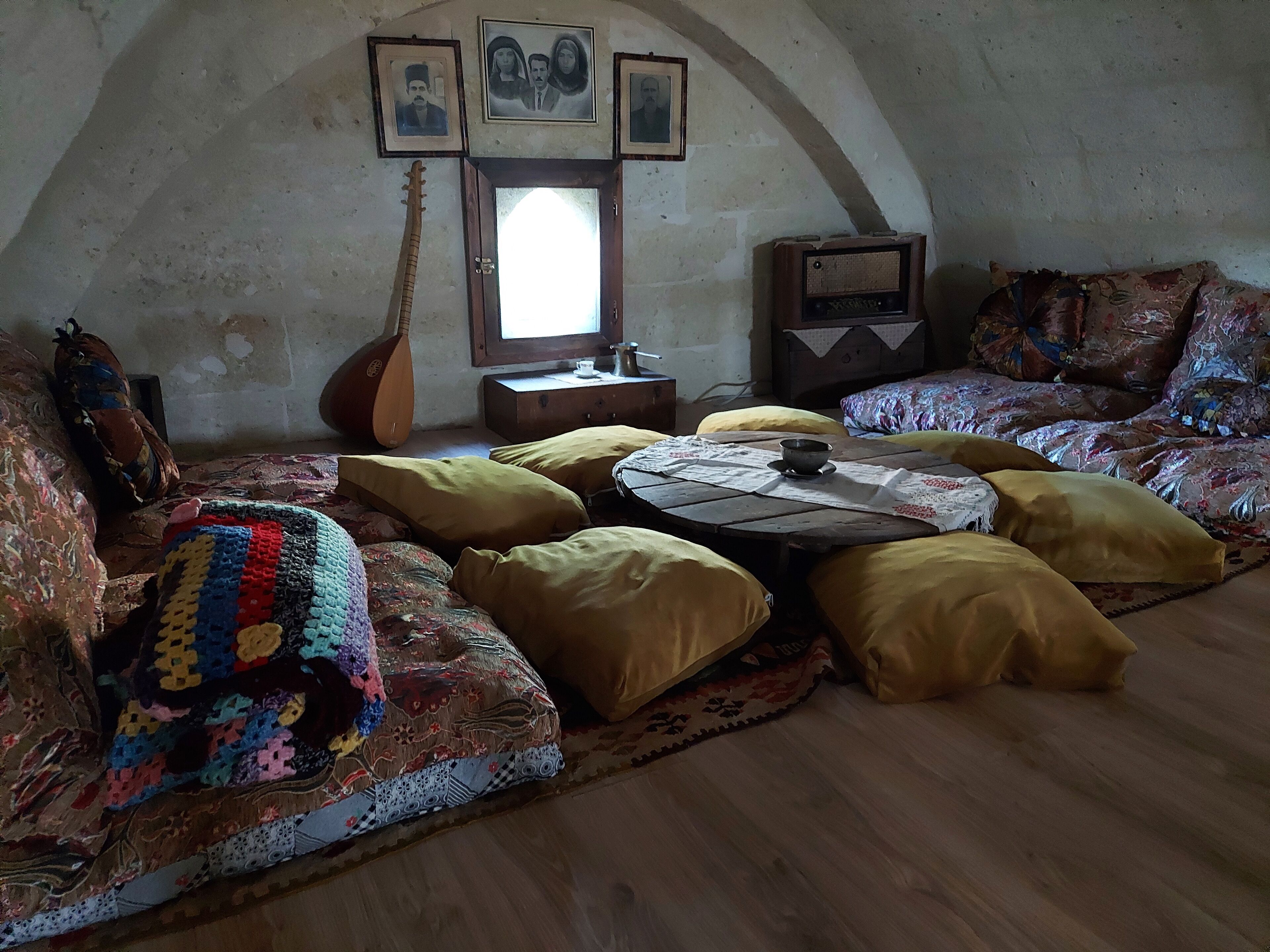 Armesos Cave Hotel