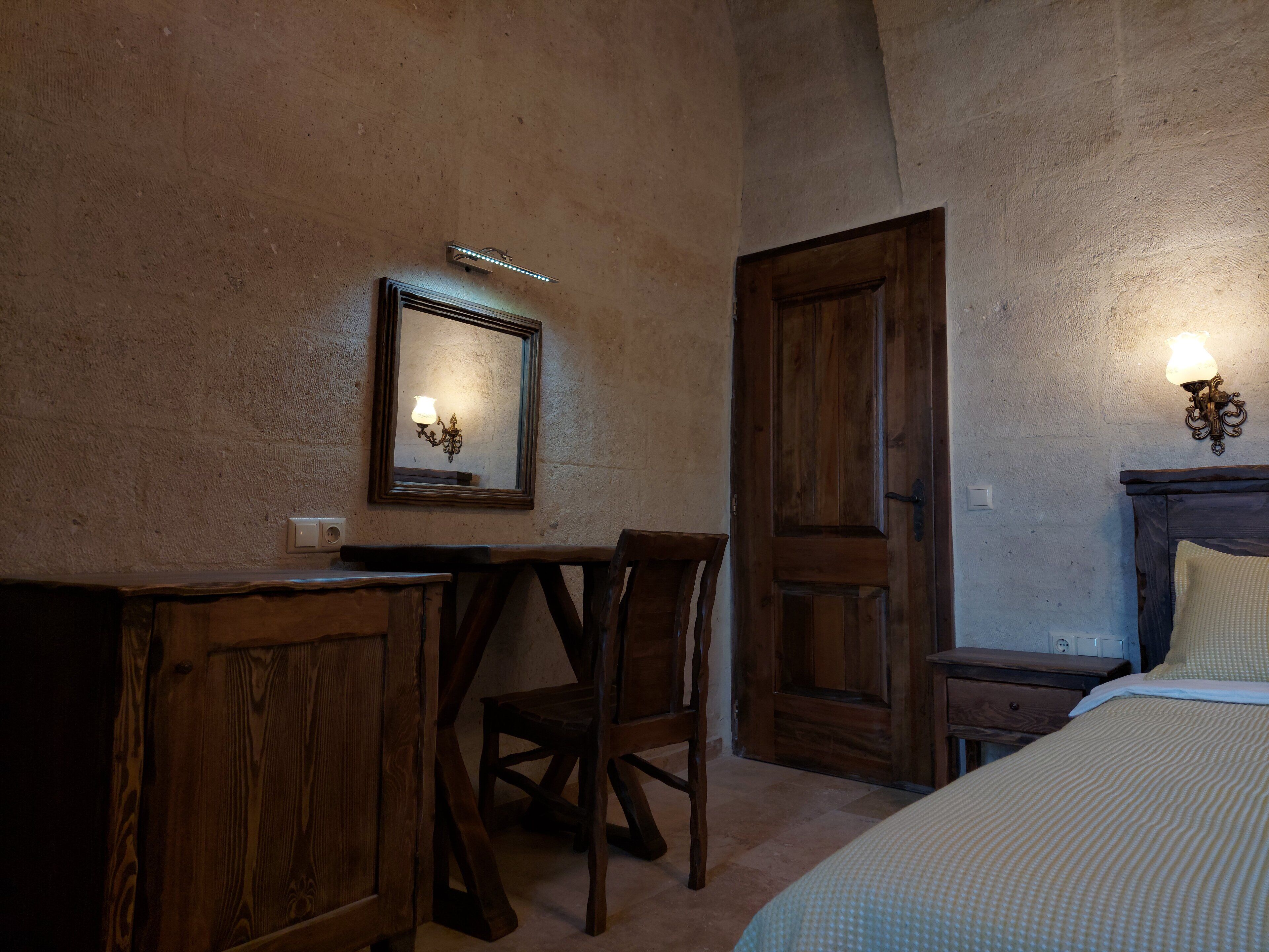 Armesos Cave Hotel
