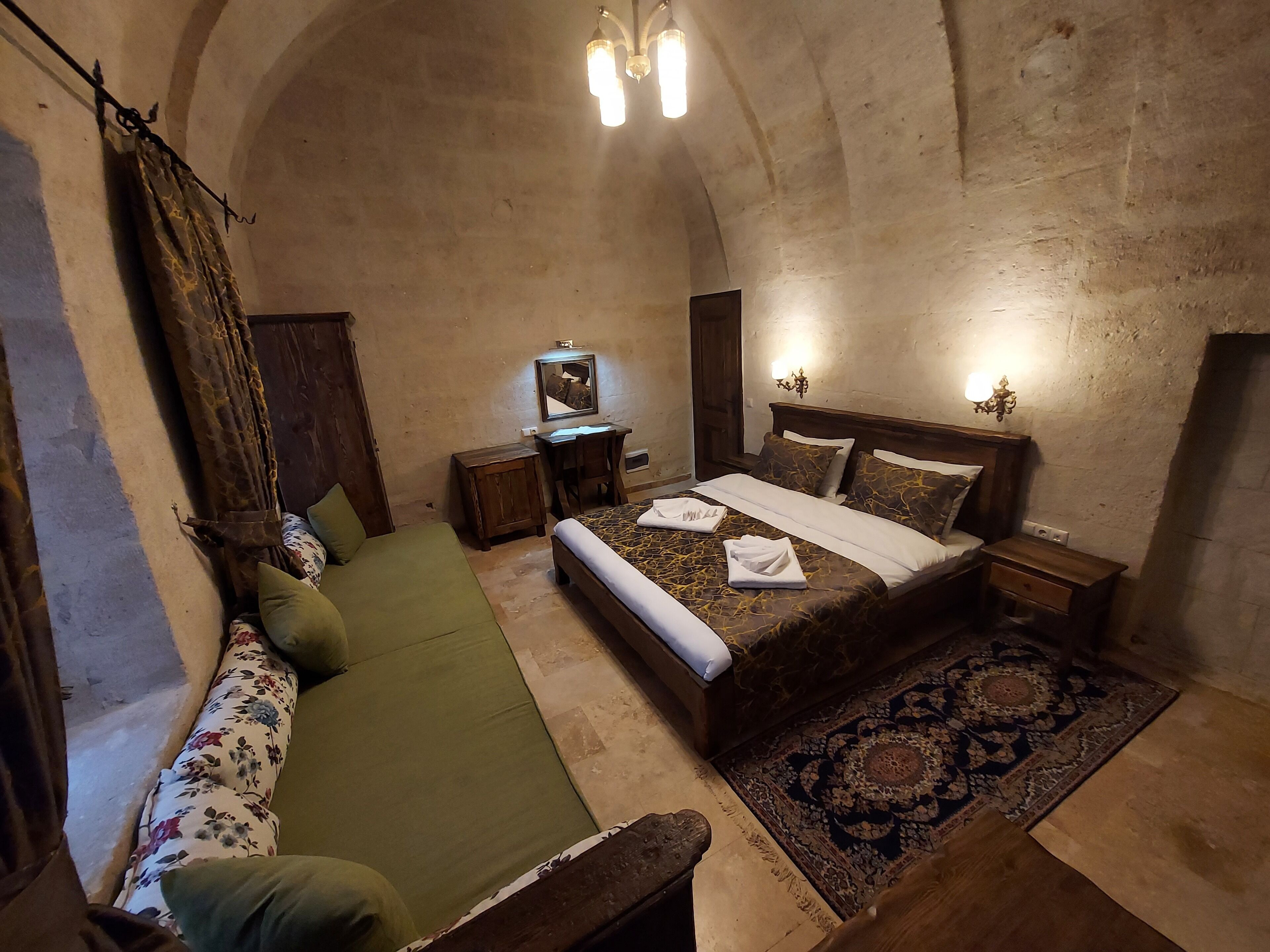 Armesos Cave Hotel
