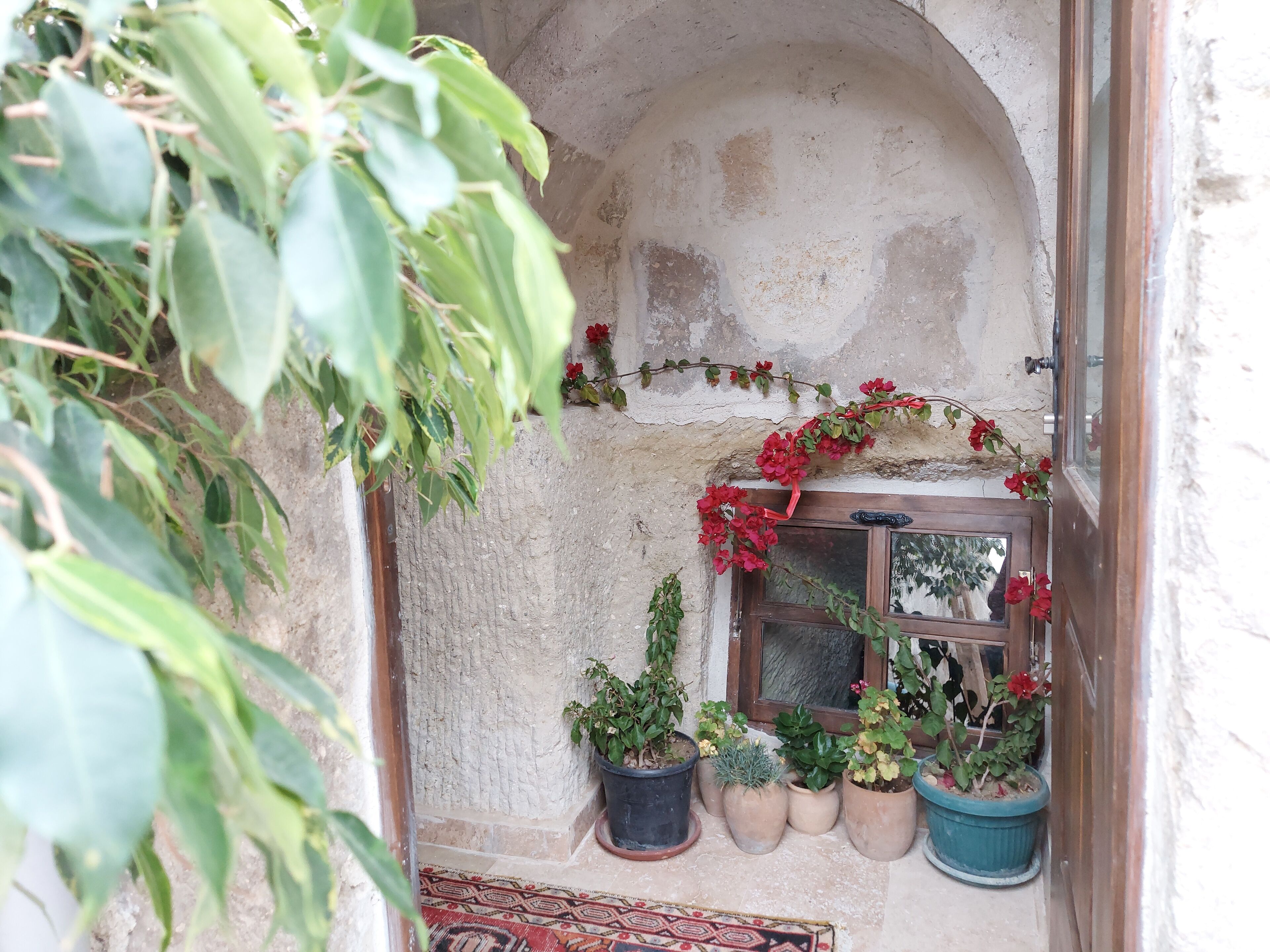 Armesos Cave Hotel