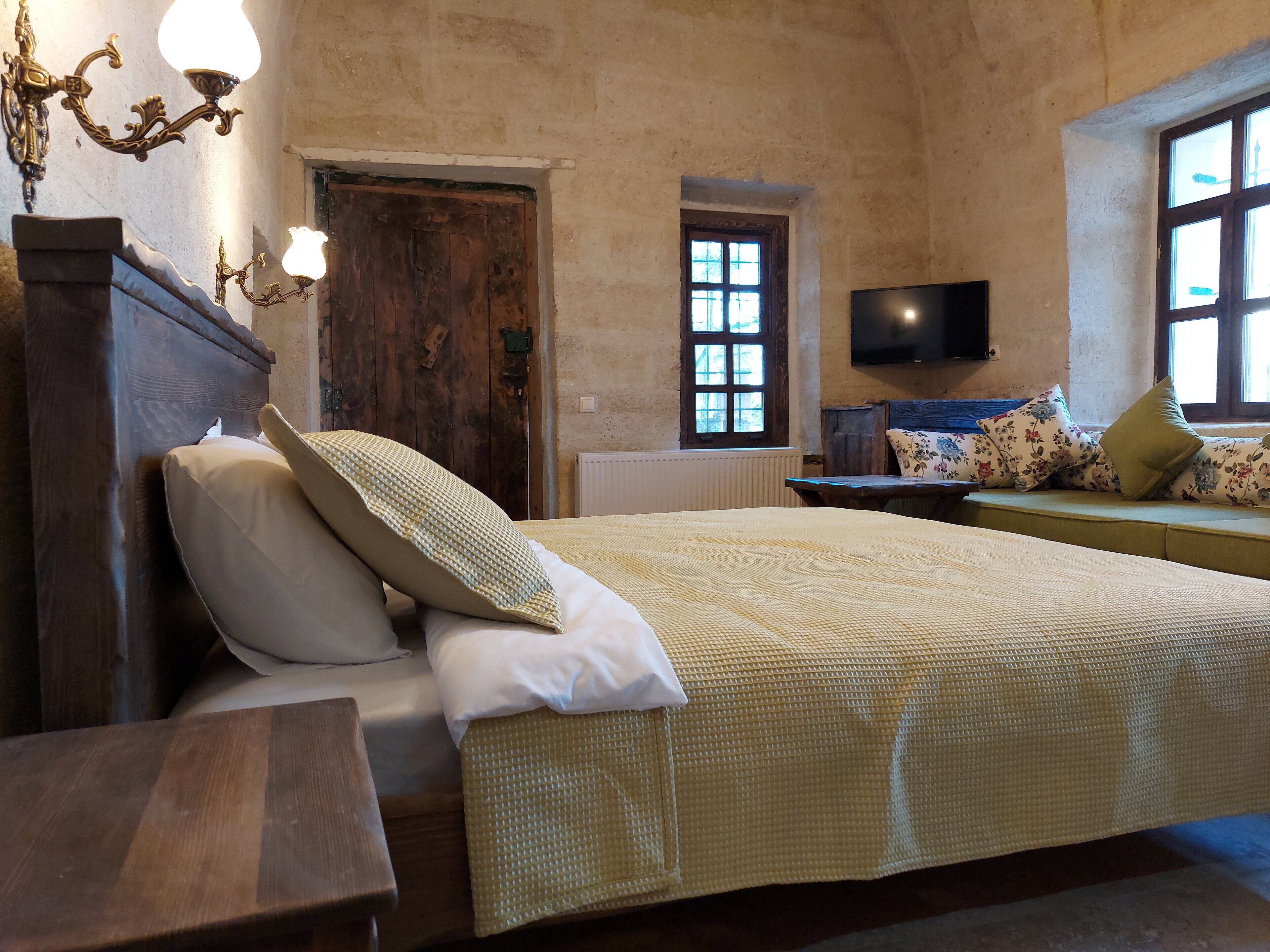 Armesos Cave Hotel