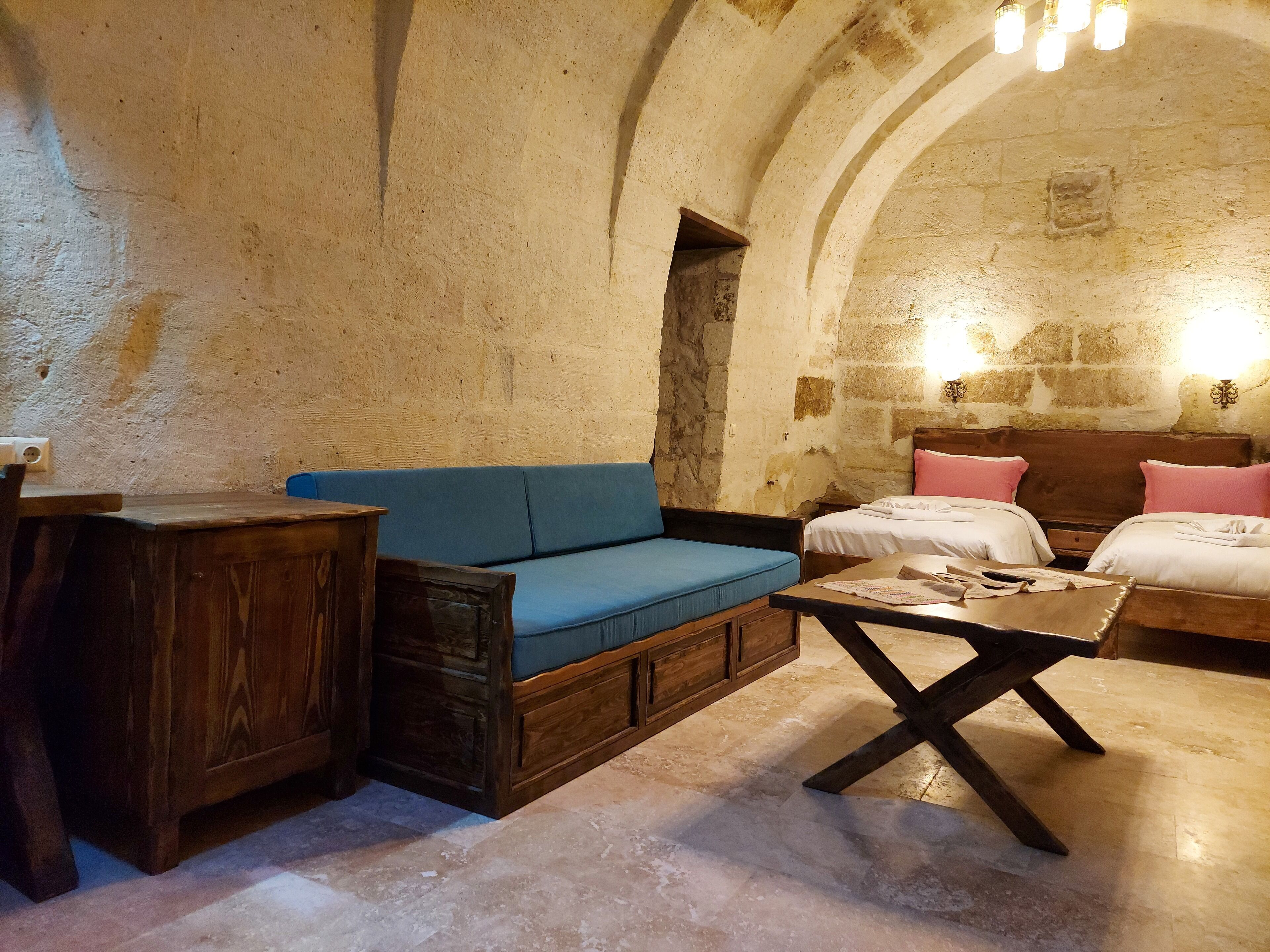 Armesos Cave Hotel