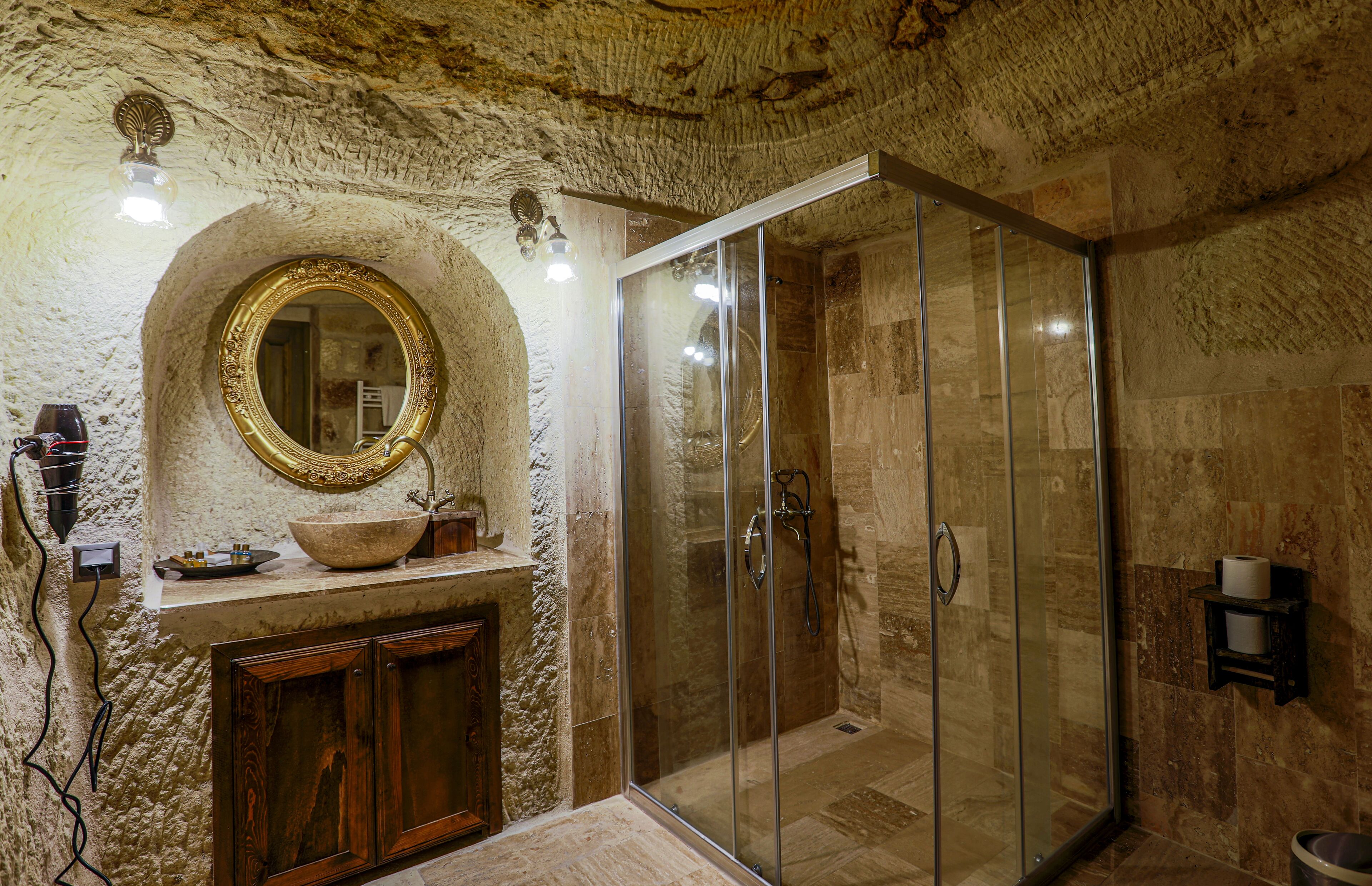 Casia Cave Suites