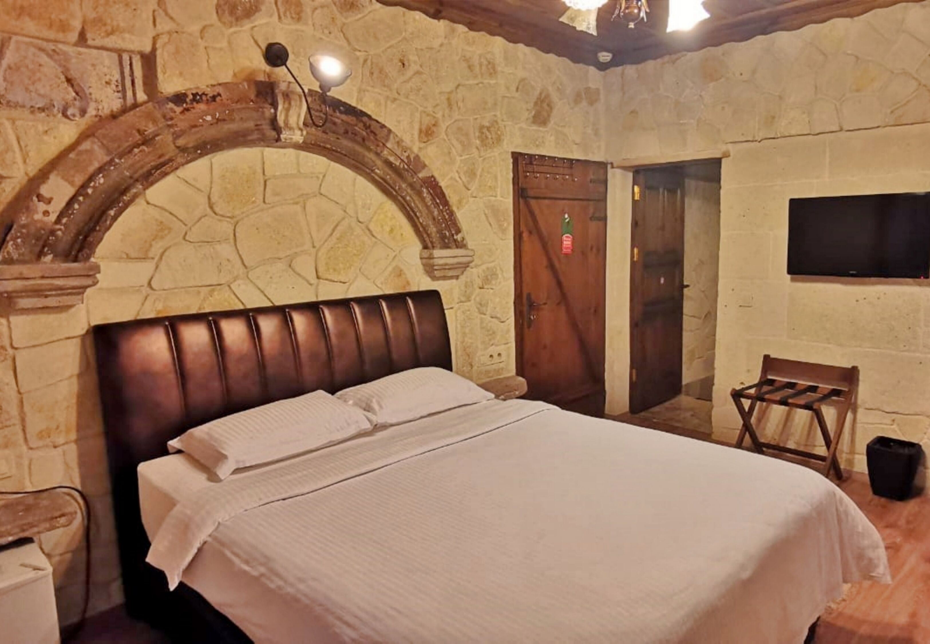 Cave Konak