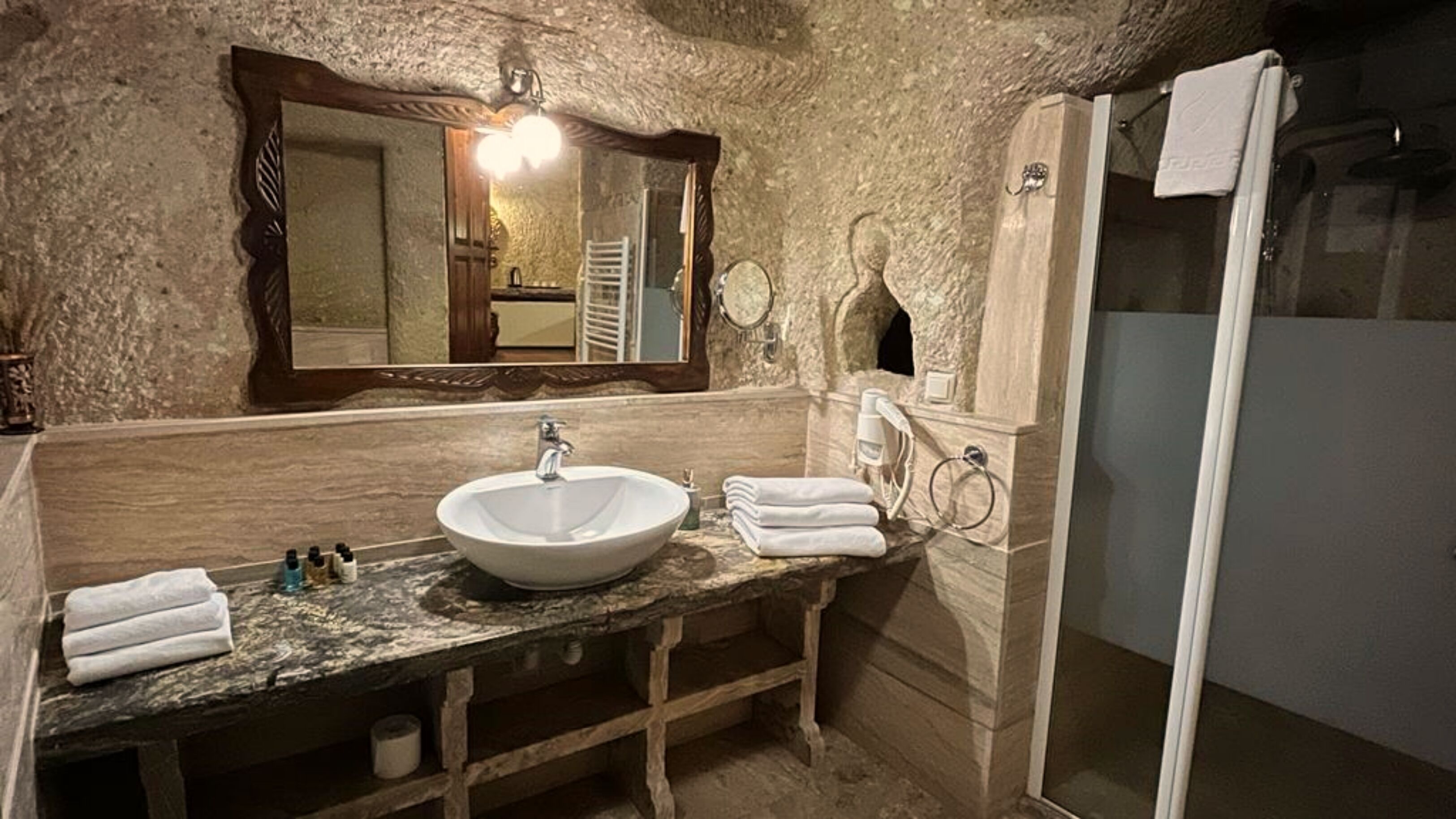 Cave Konak