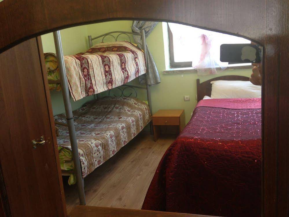 Dedeli Deluxe Hotel