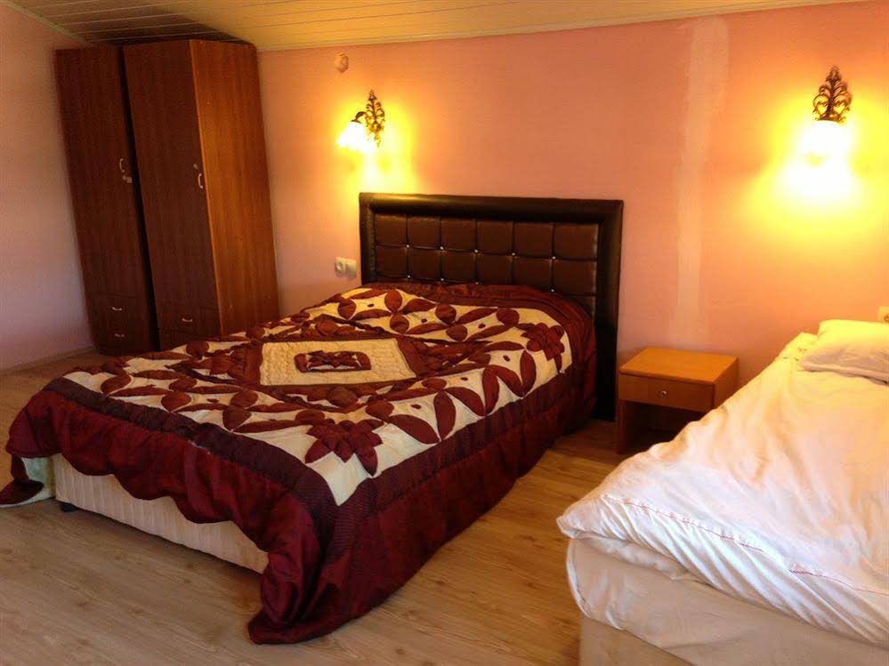 Dedeli Deluxe Hotel