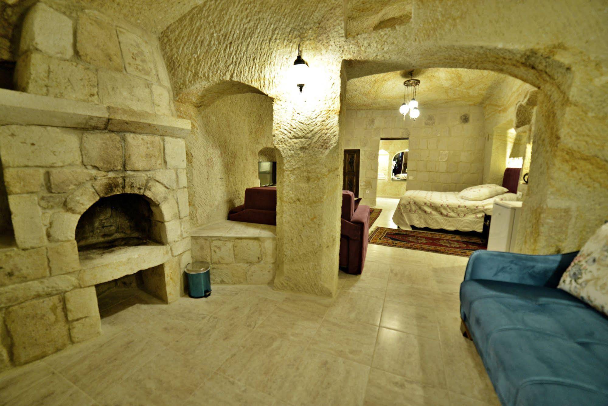 Dedeli Konak Cave Hotel
