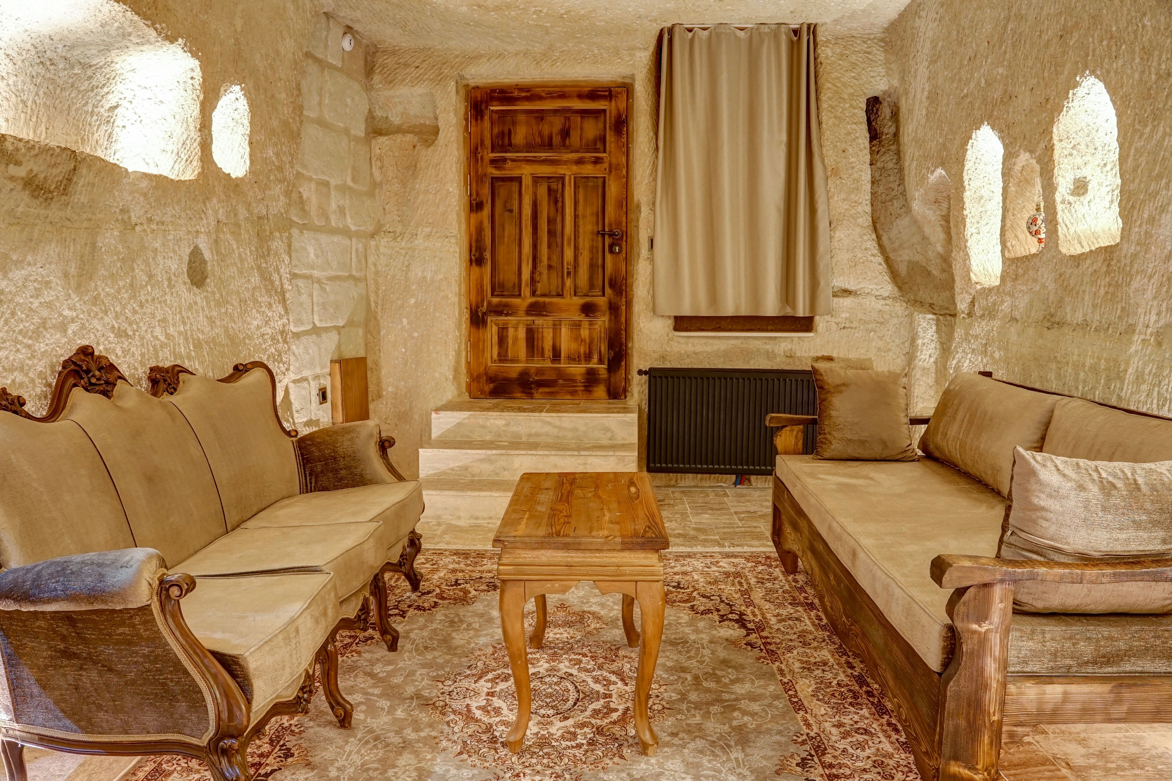 Dionysos Cave Cappadocia Hotel