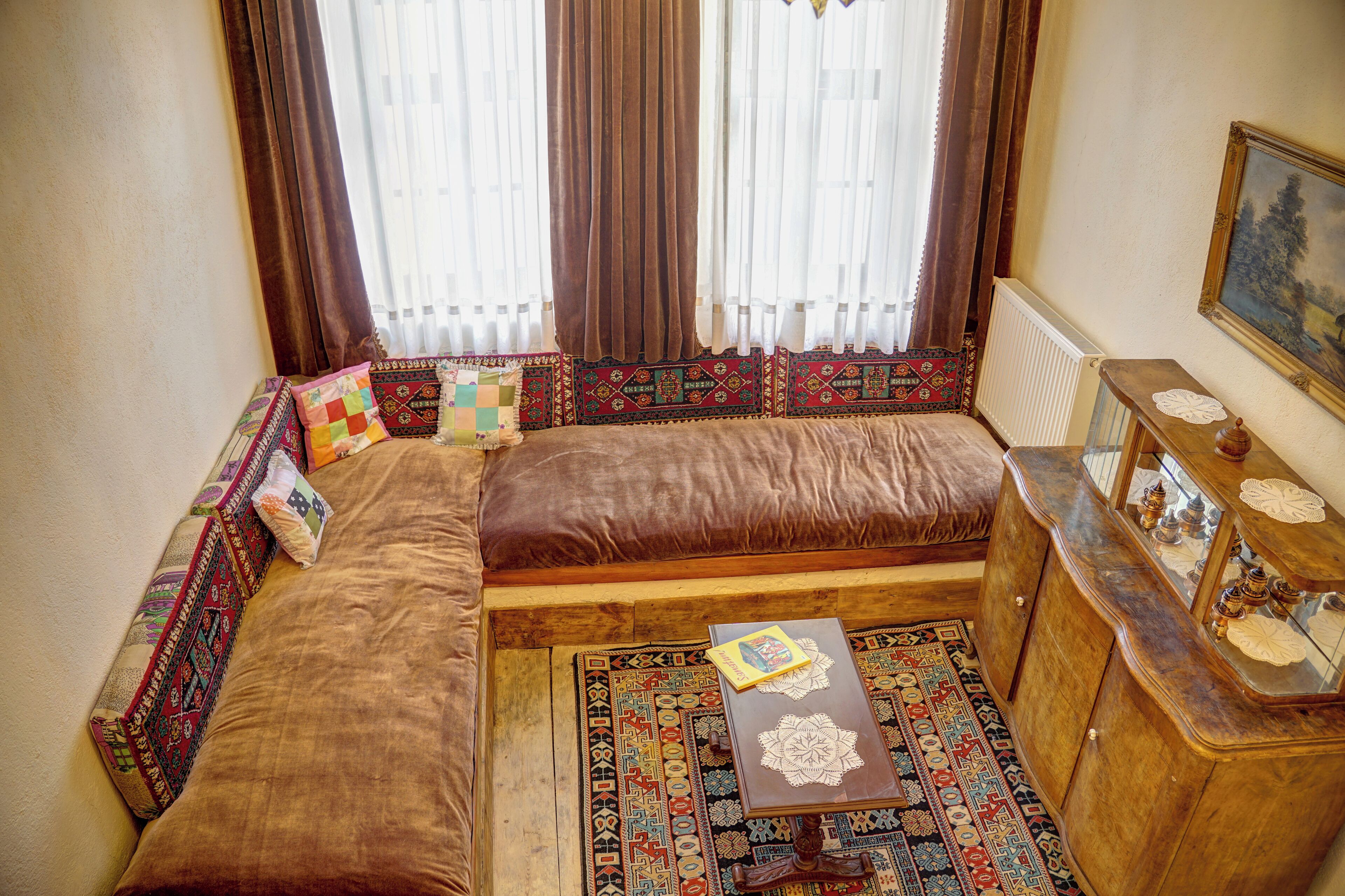 Gibos Cave Hotel