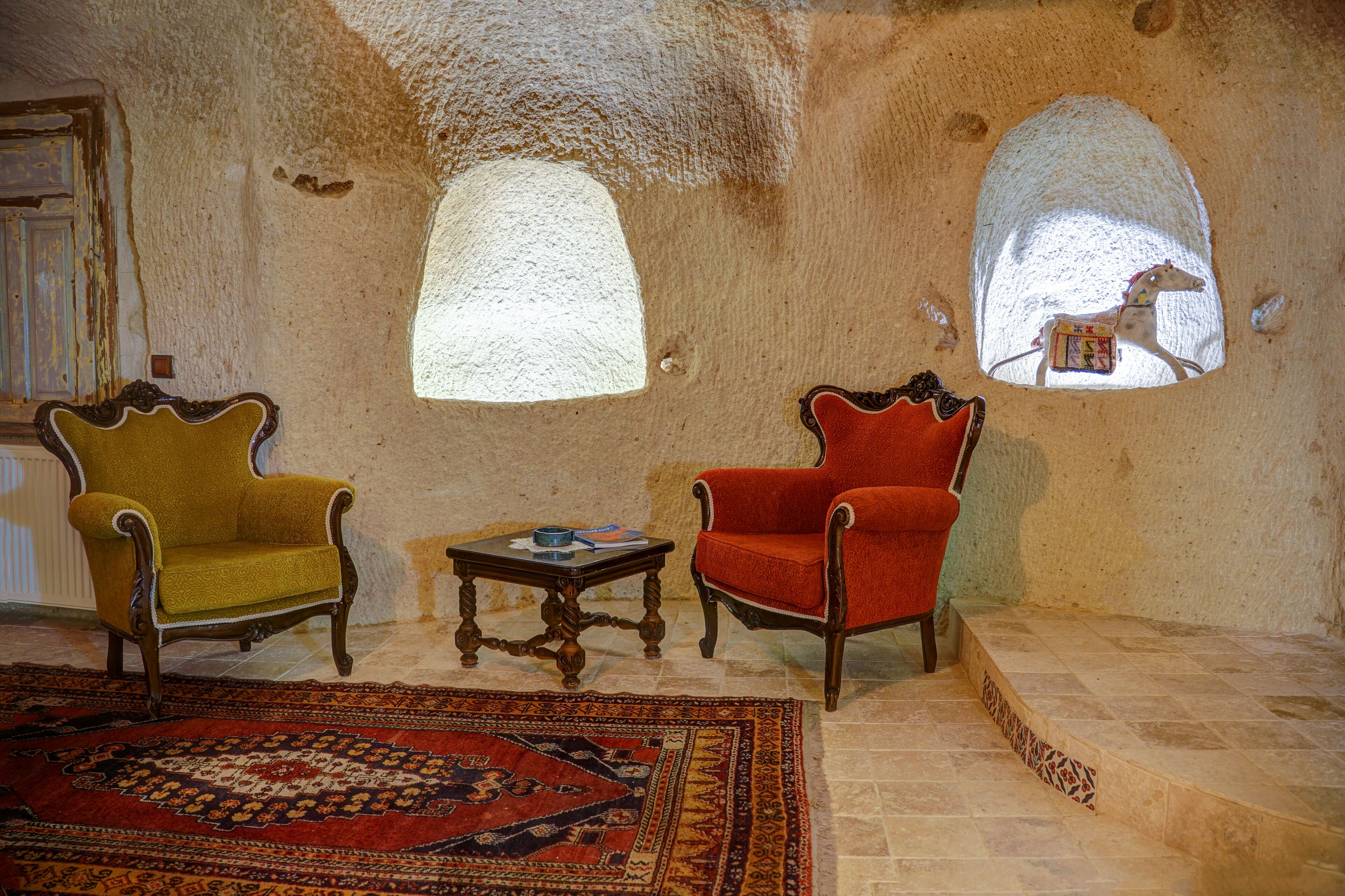 Gibos Cave Hotel