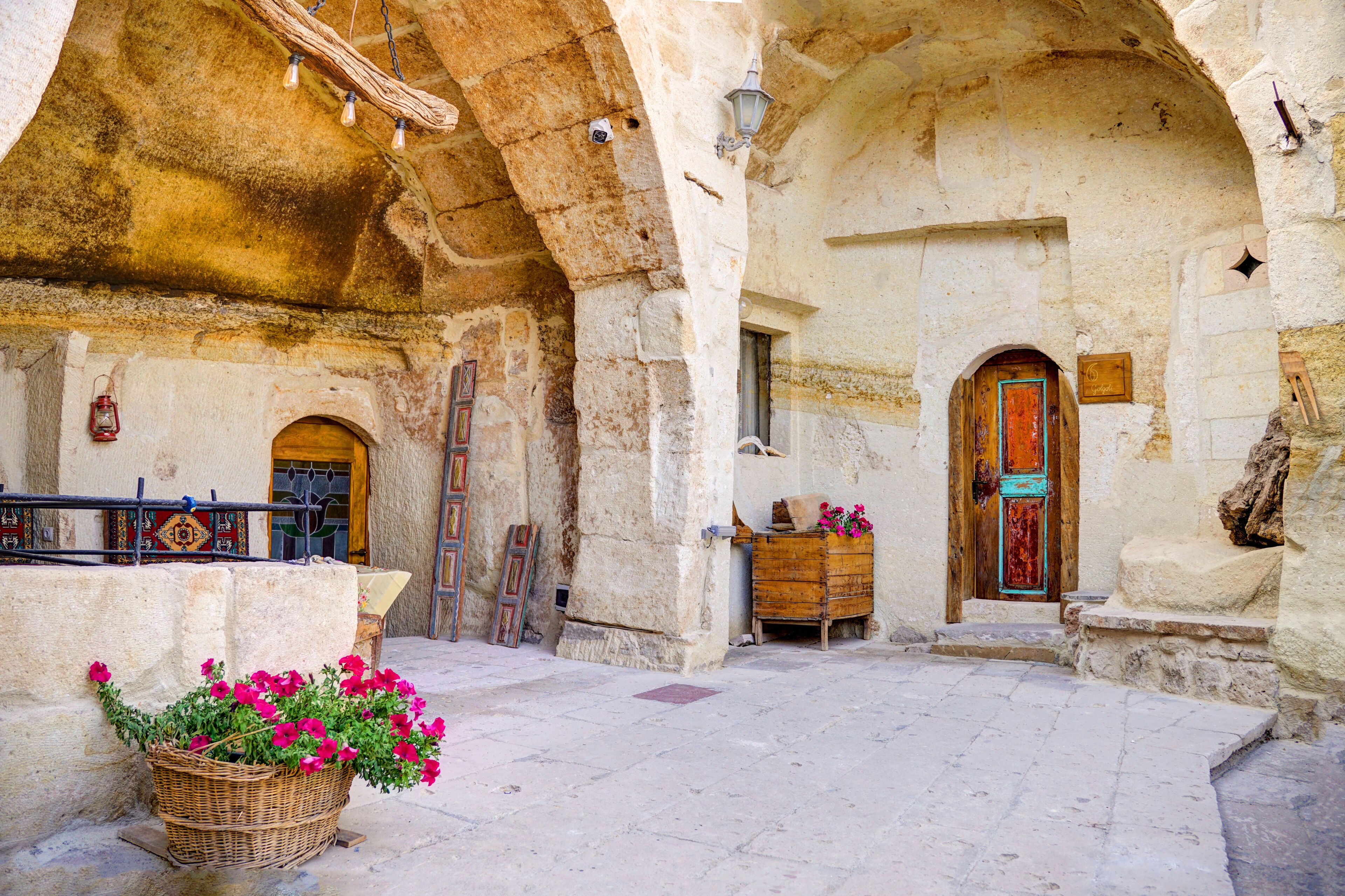 Gibos Cave Hotel