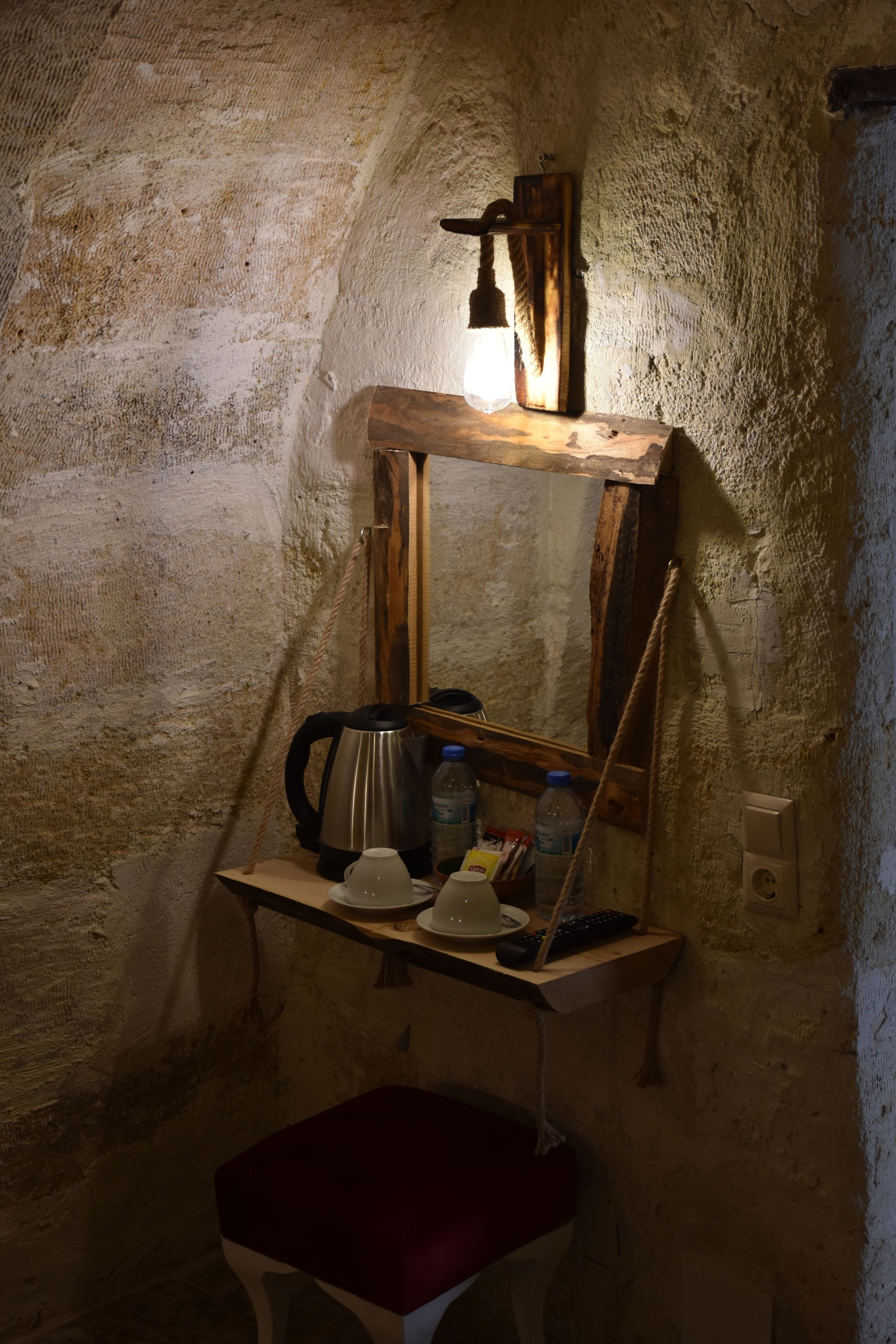 Glamada Cave Suite