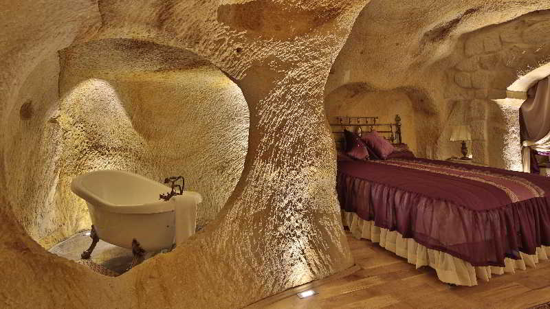 Golden Cave Suites