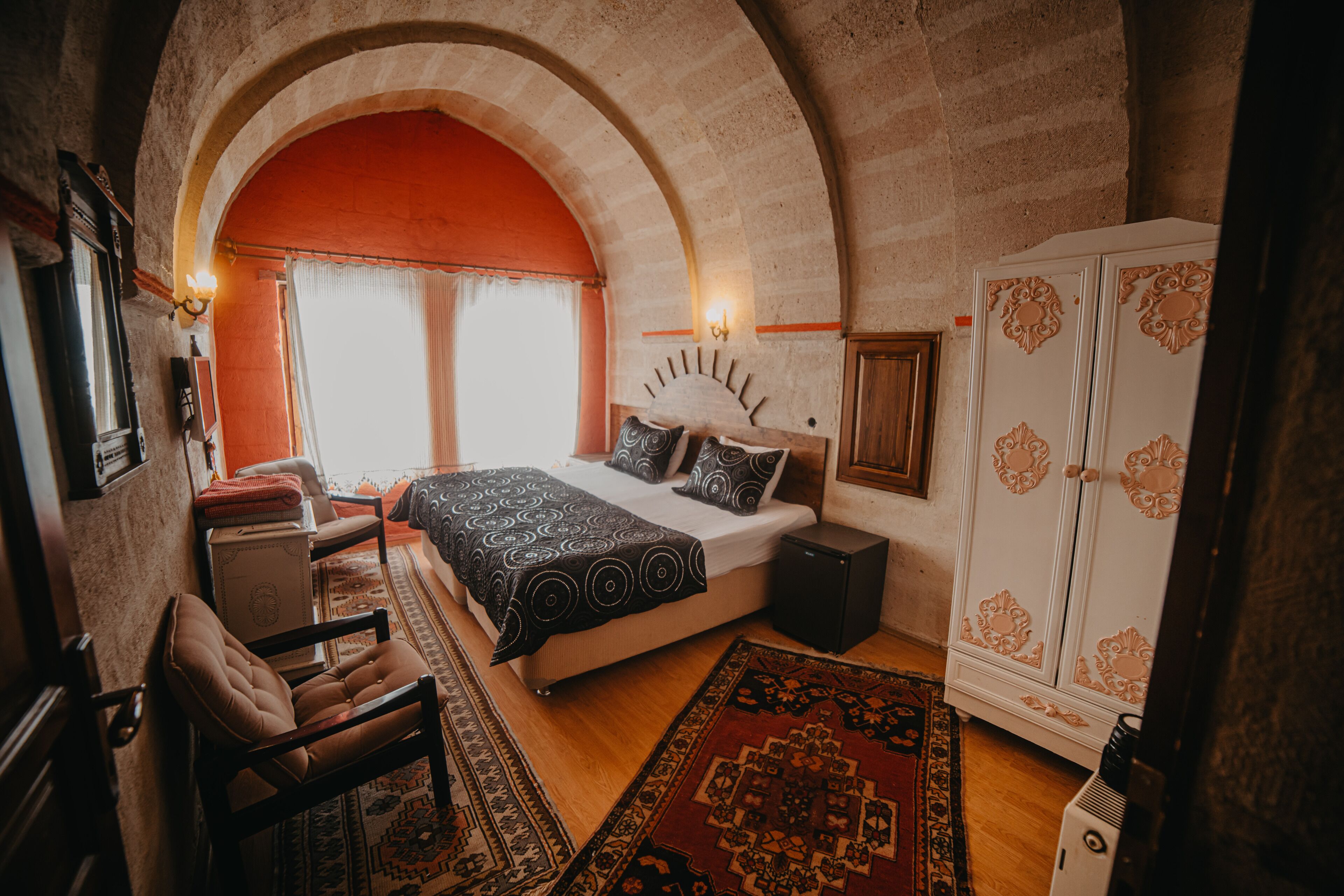 Helios Cave Hotel
