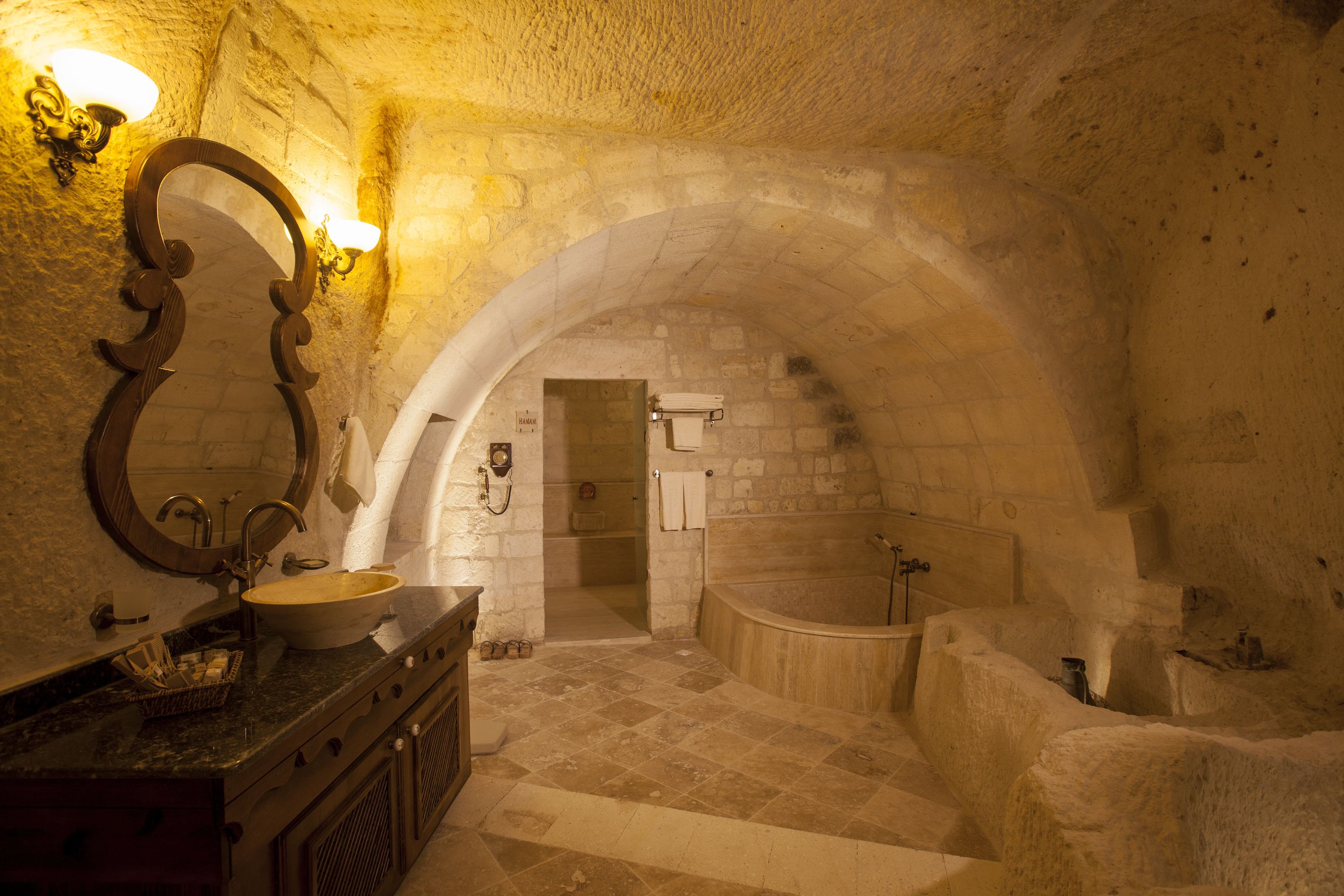 Kayakapi Premium Caves