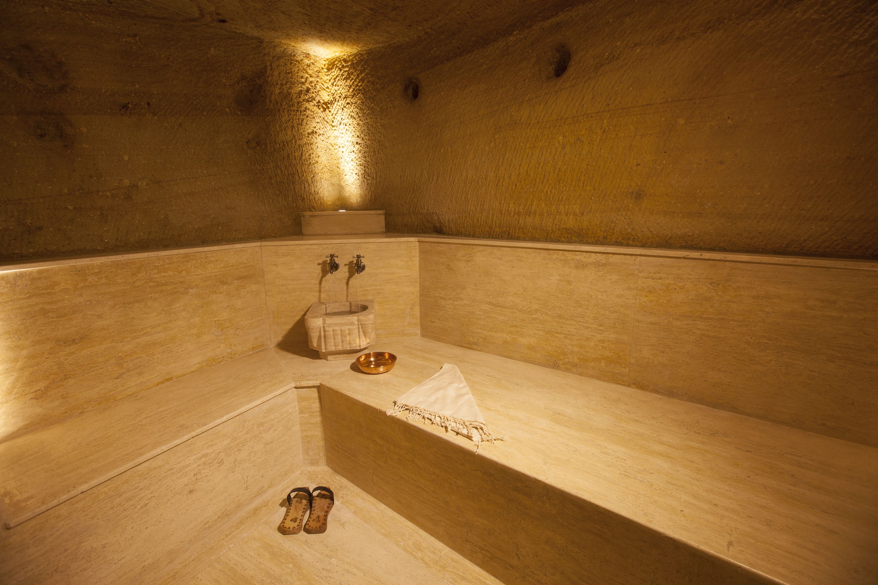 Kayakapi Premium Caves