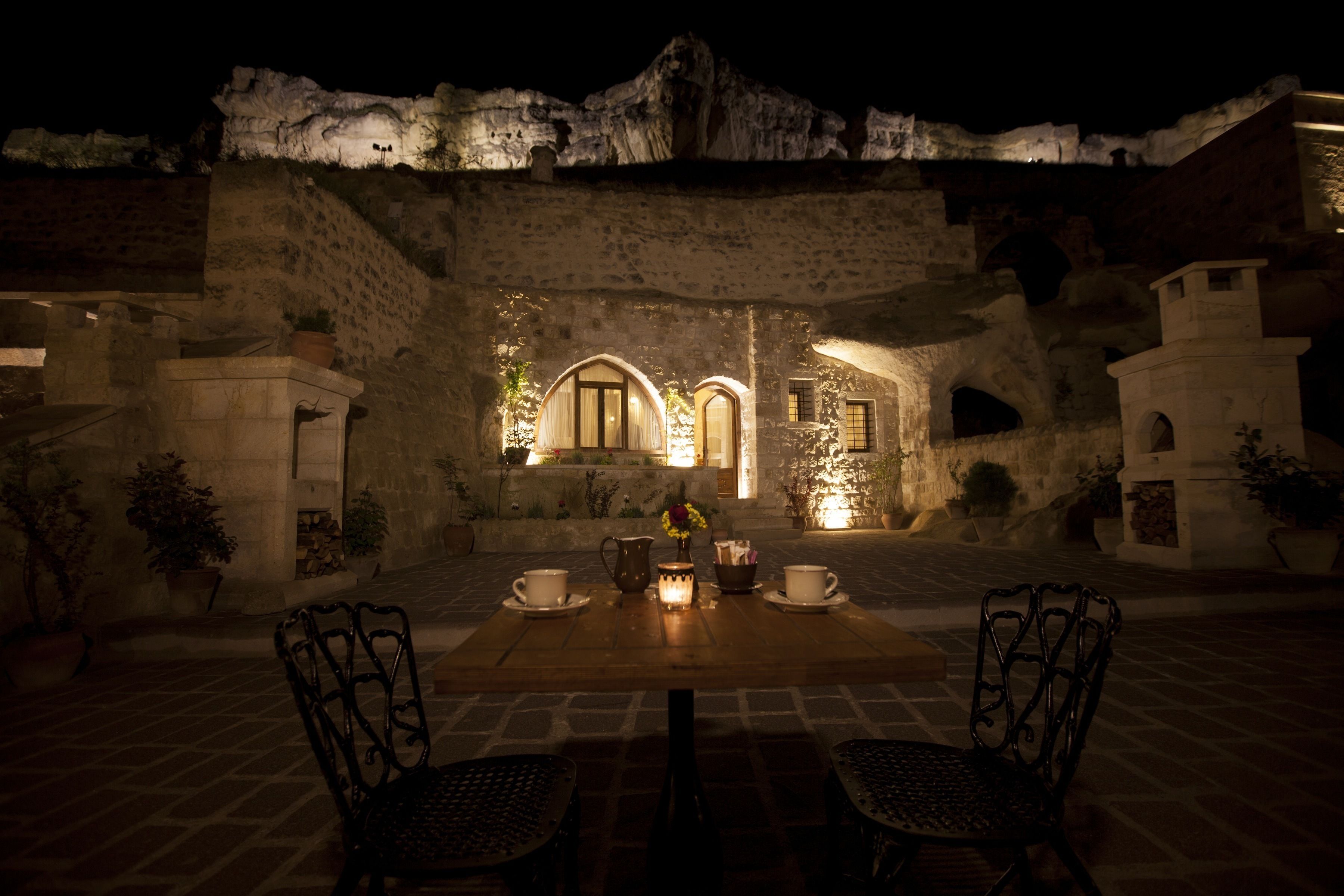 Kayakapi Premium Caves