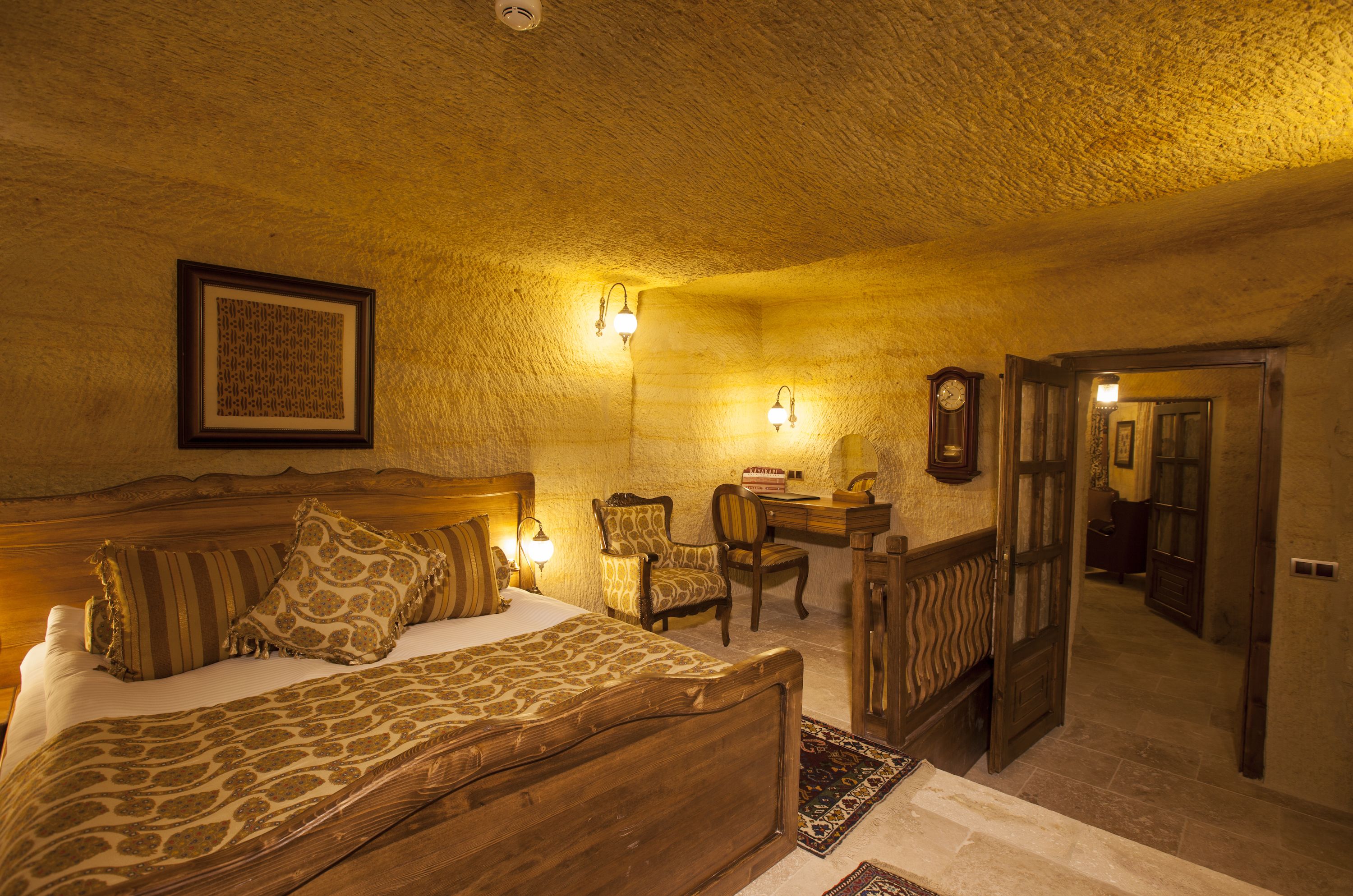 Kayakapi Premium Caves