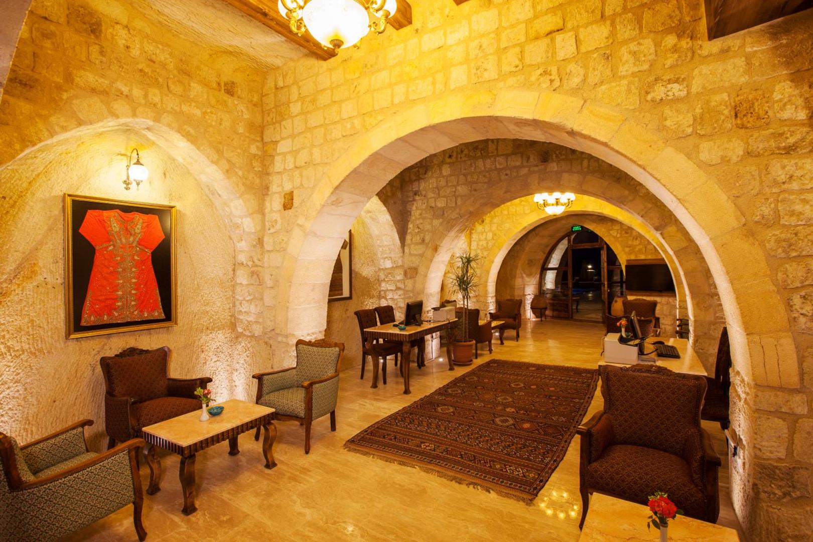 Kayakapi Premium Caves