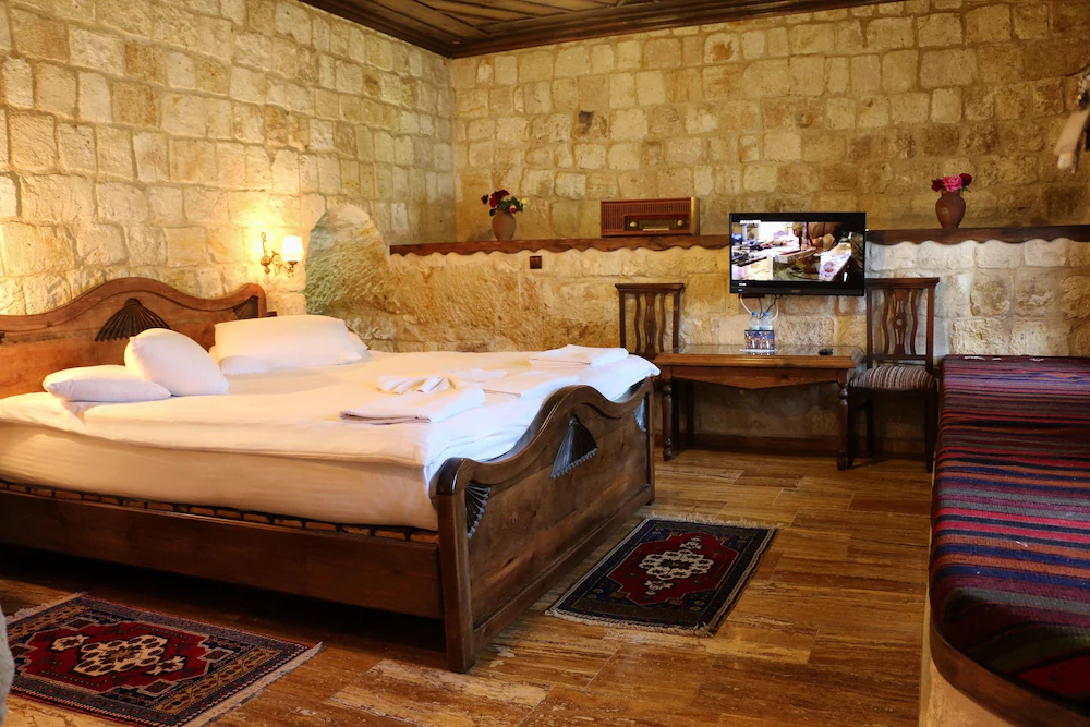 Kemerhan Cave Suites
